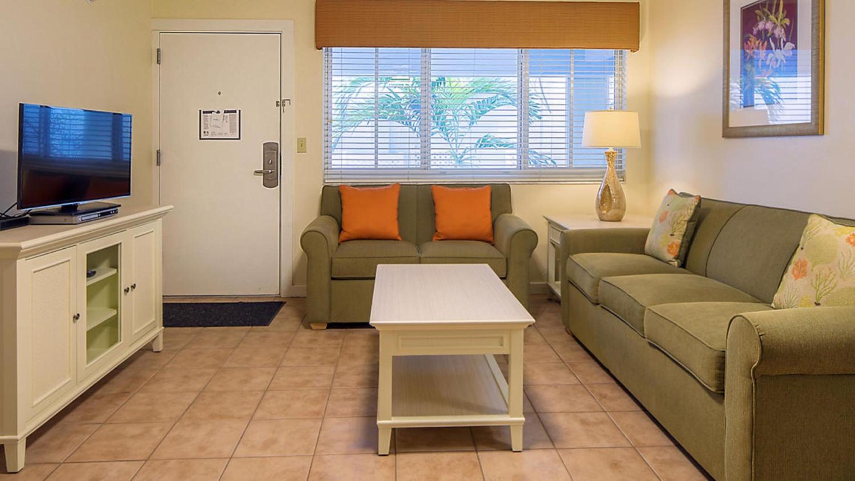 One-Bedroom Suite photo 2