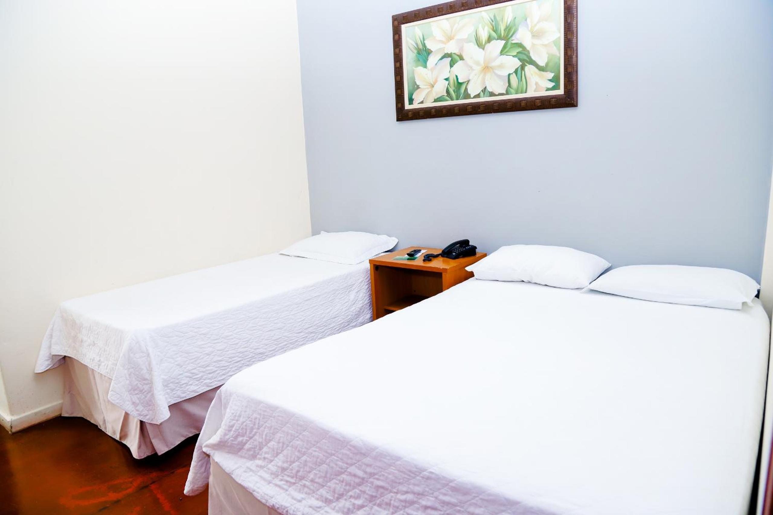 Standard Triple Room - Photo 1
