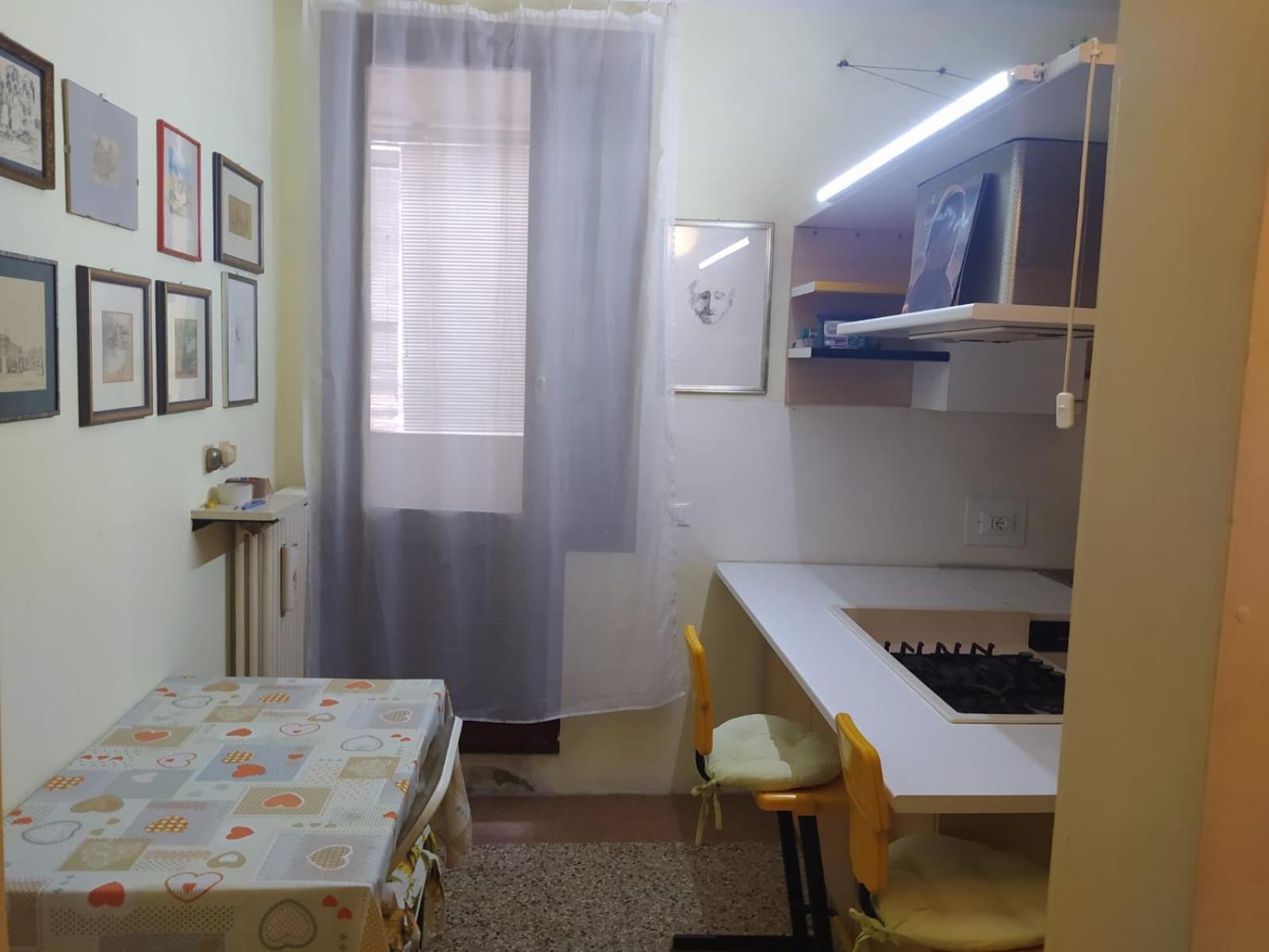 One-Bedroom Apartment photo 2