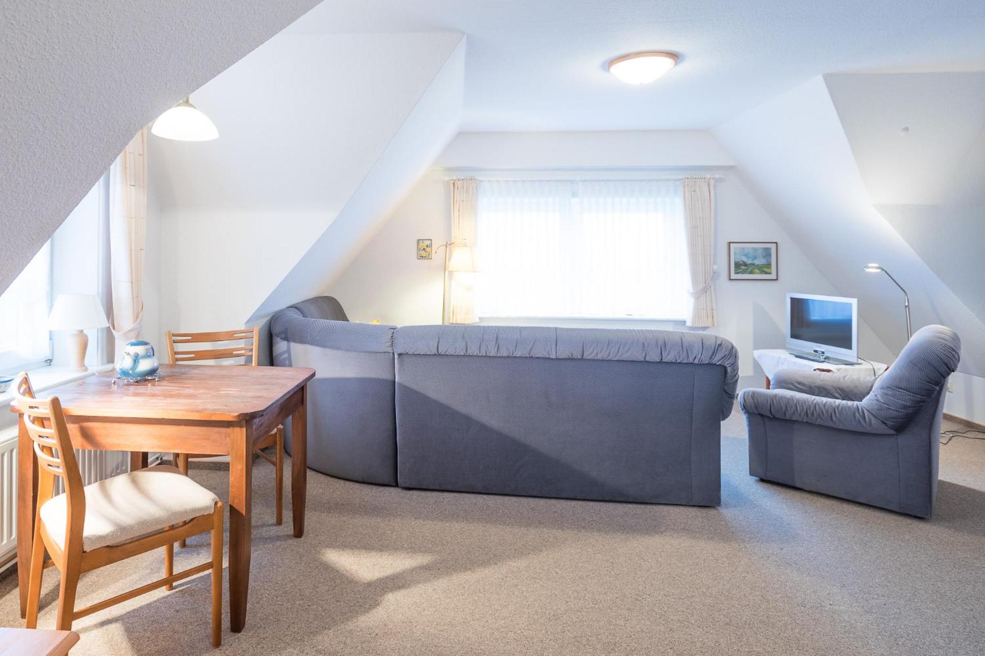 Apartment with Sea View photo 2