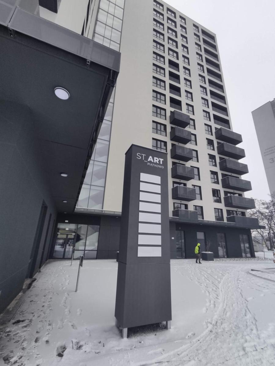 Double Room with Balcony - Photo 7