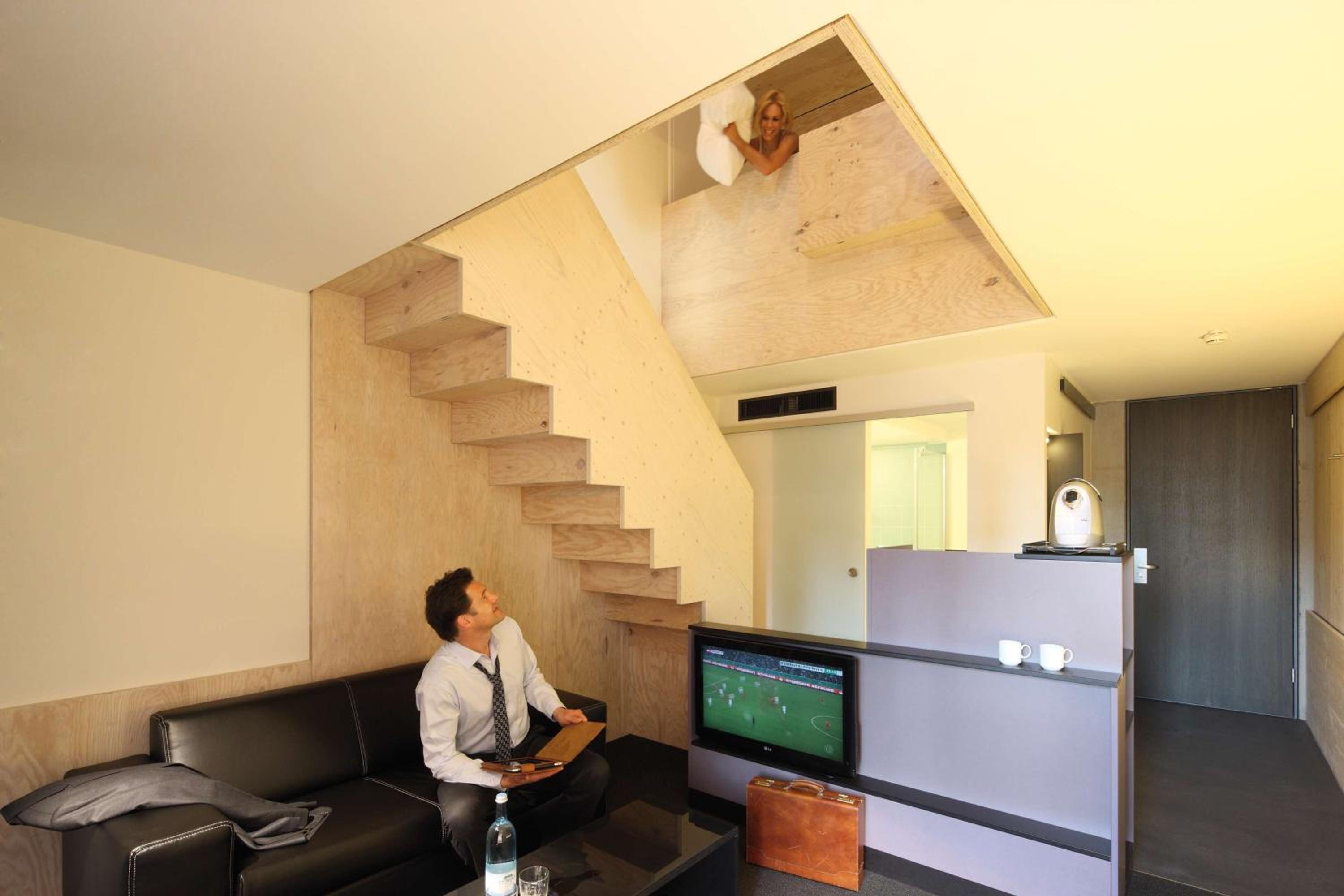 Suite with Balcony photo 3