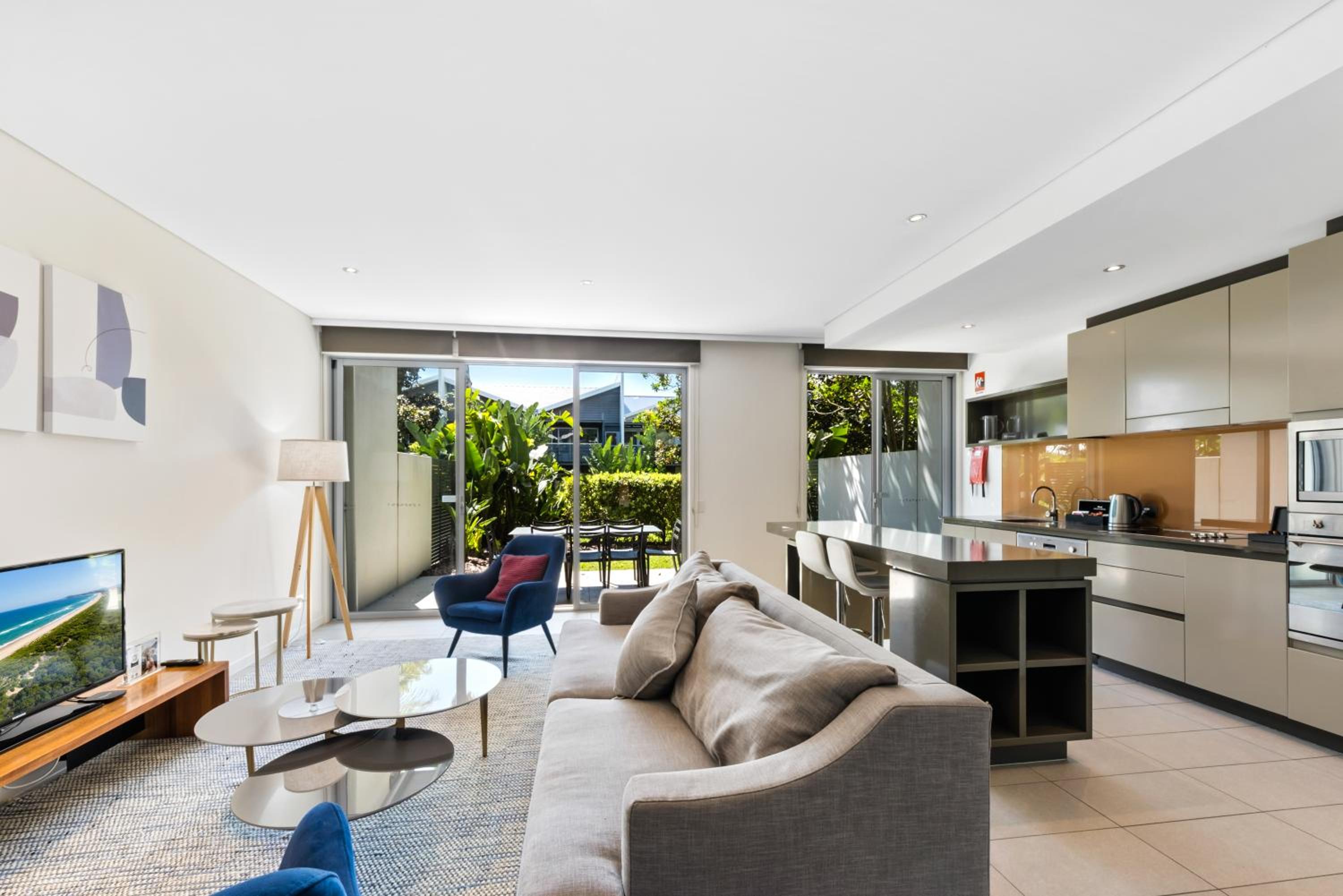 Three-Bedroom Deluxe Villa - Photo 14