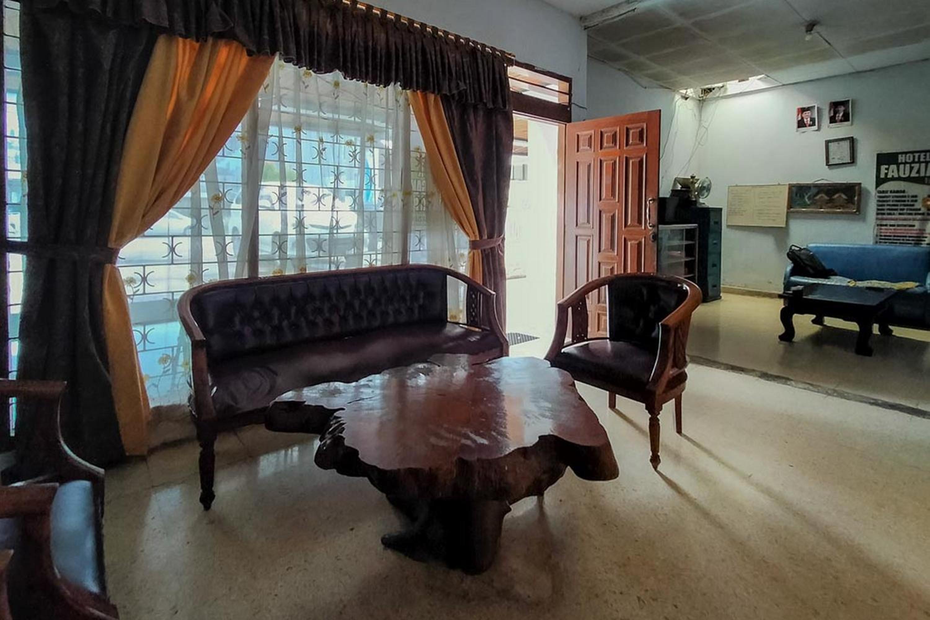 Standard Double Room - Photo 12
