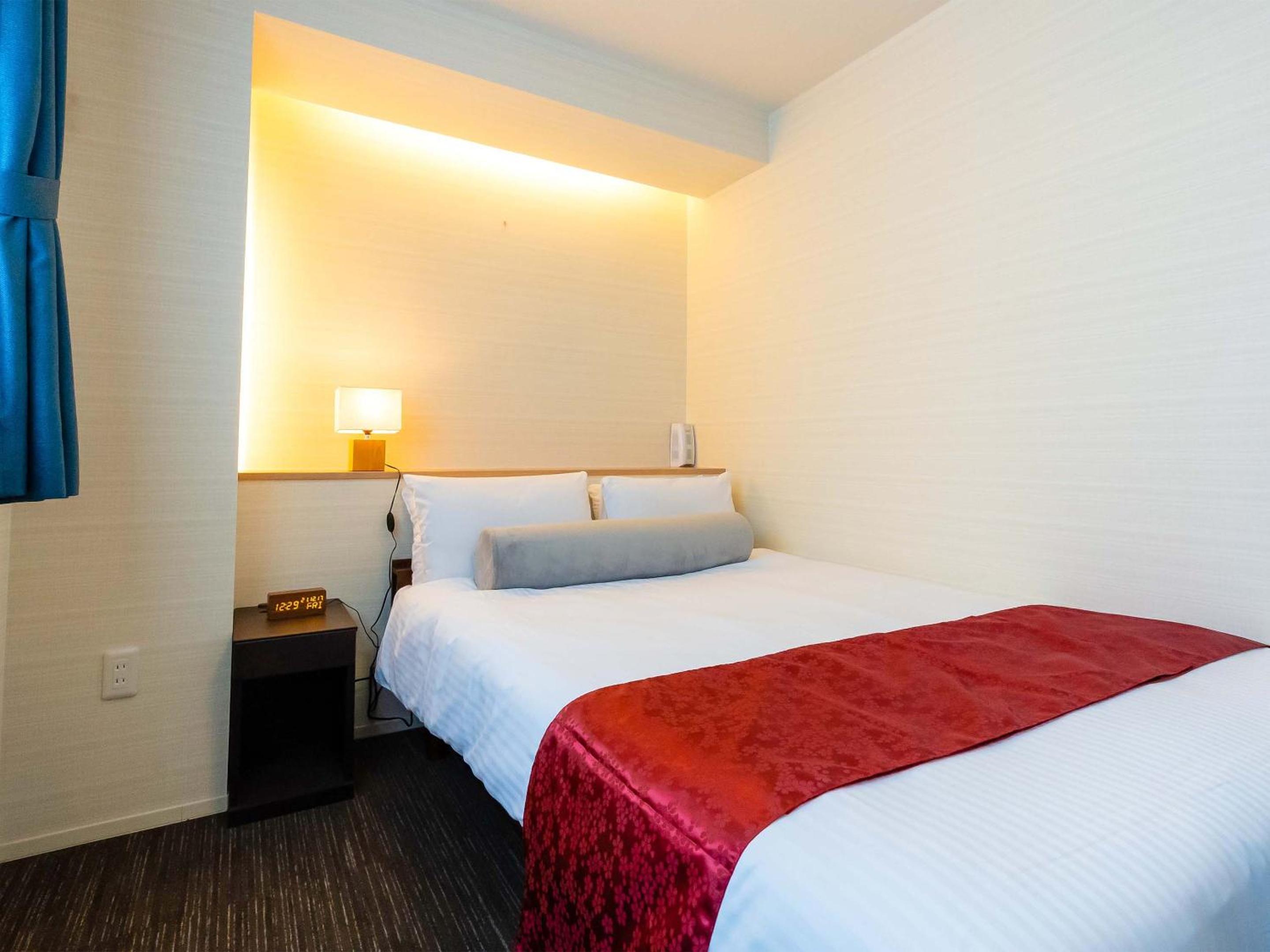 Double Room - Photo 14