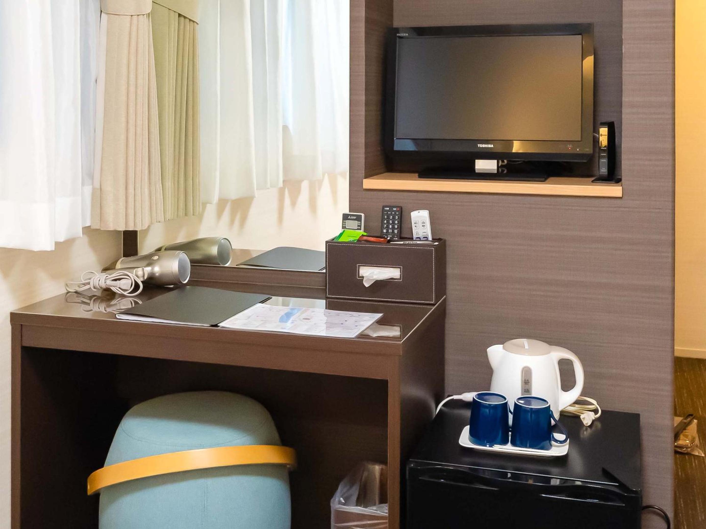 Twin Room - Photo 3