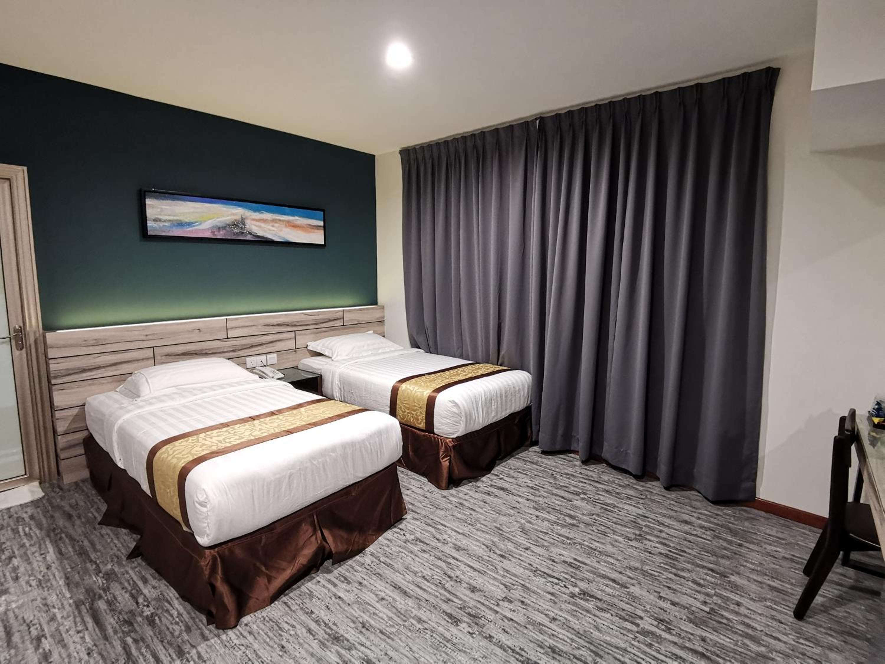 Superior Twin Room photo 3
