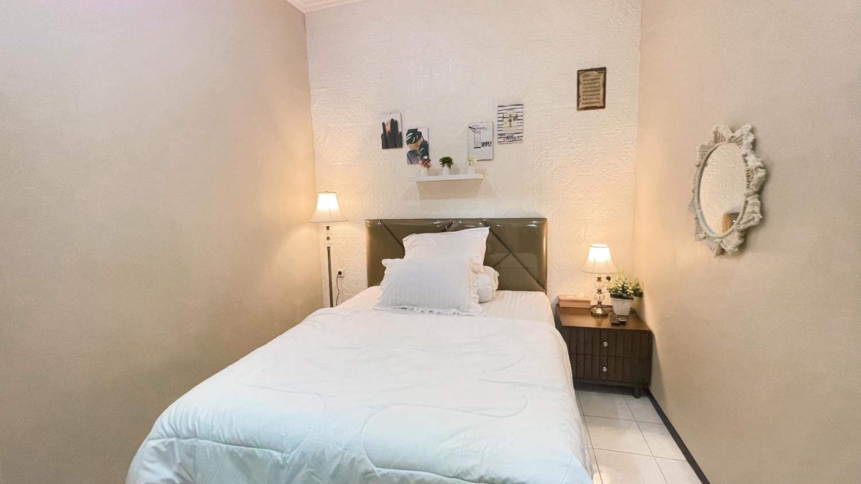 Double Room - Photo 1