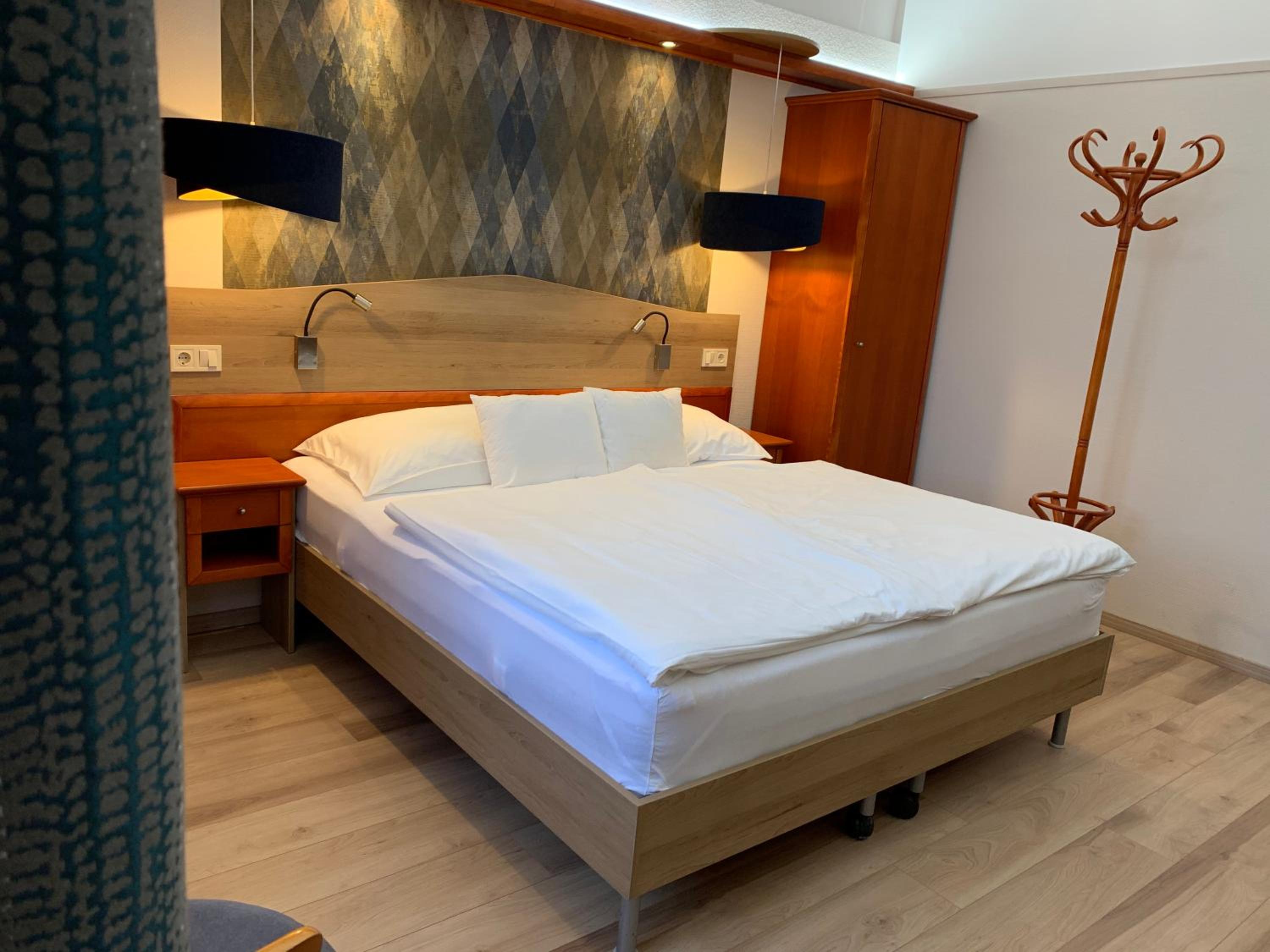Deluxe Suite - Photo 2