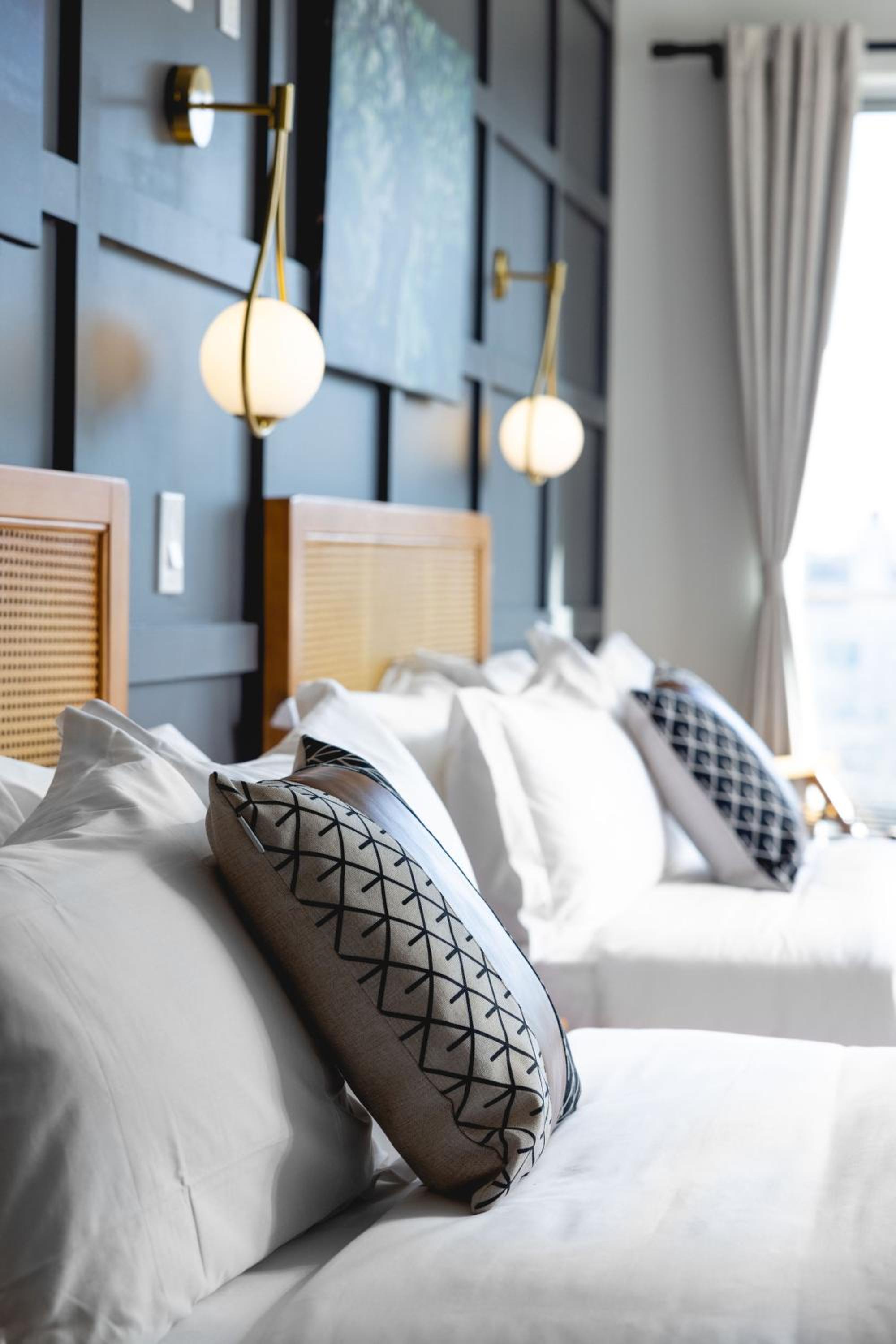 Deluxe Quadruple Room - Photo 6