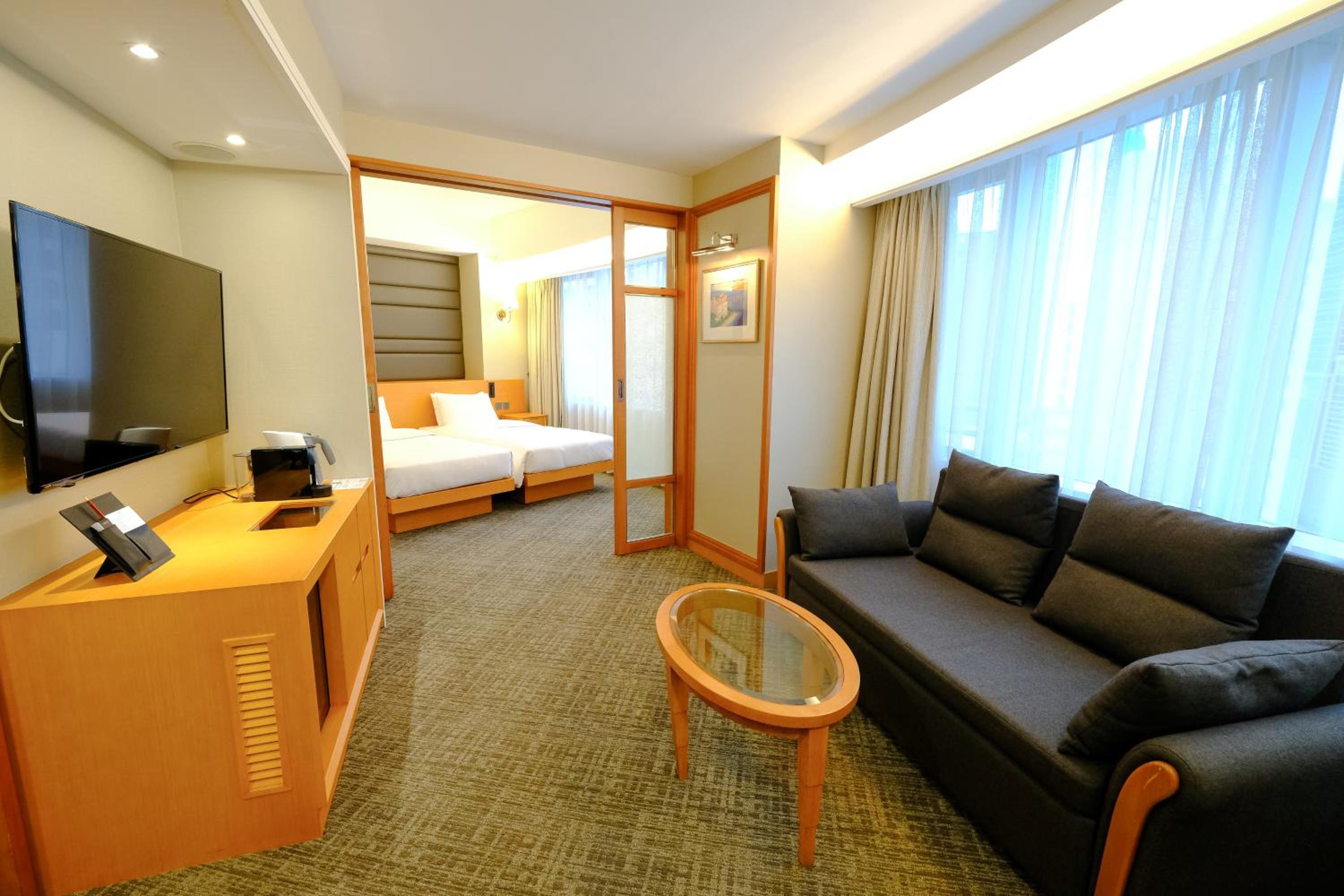 Grand Studio - Twin Bed with open area photo 1