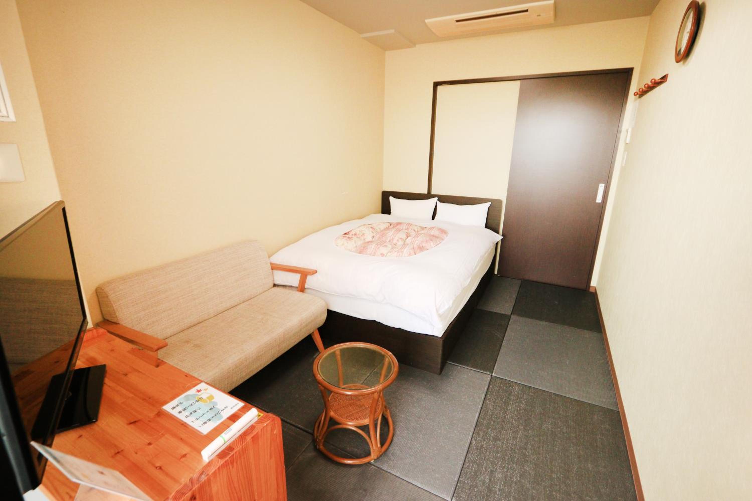 Double Room with Small Double Bed and Open-Air Bath - Annex photo 2