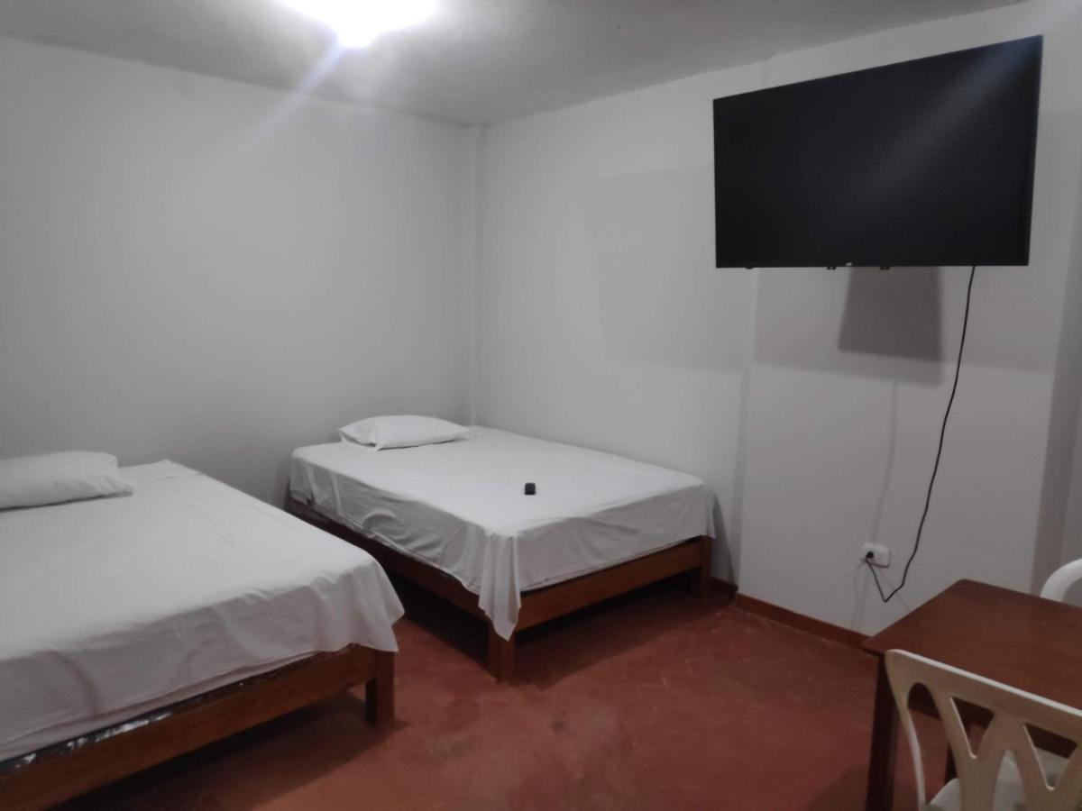 Double Room with Private Bathroom photo 2