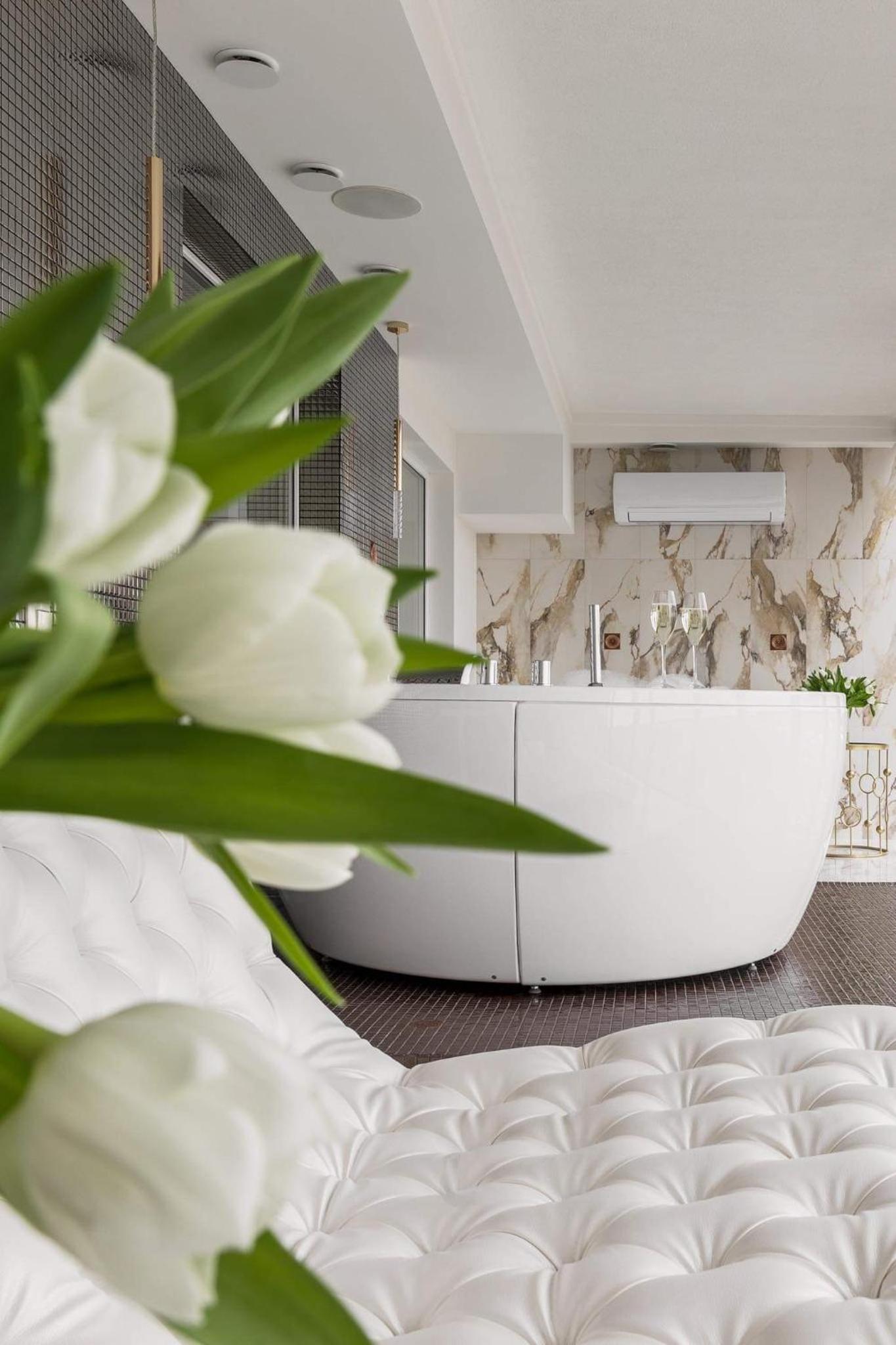One-Bedroom Apartment - Photo 30