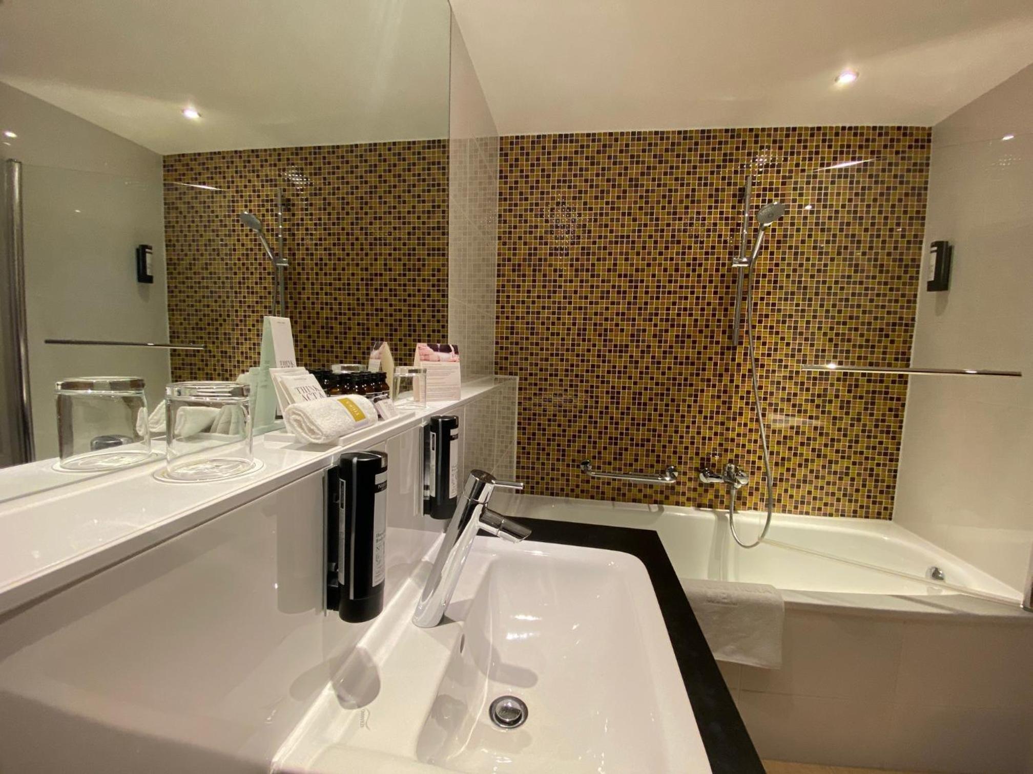Family Suite thumbnail 5