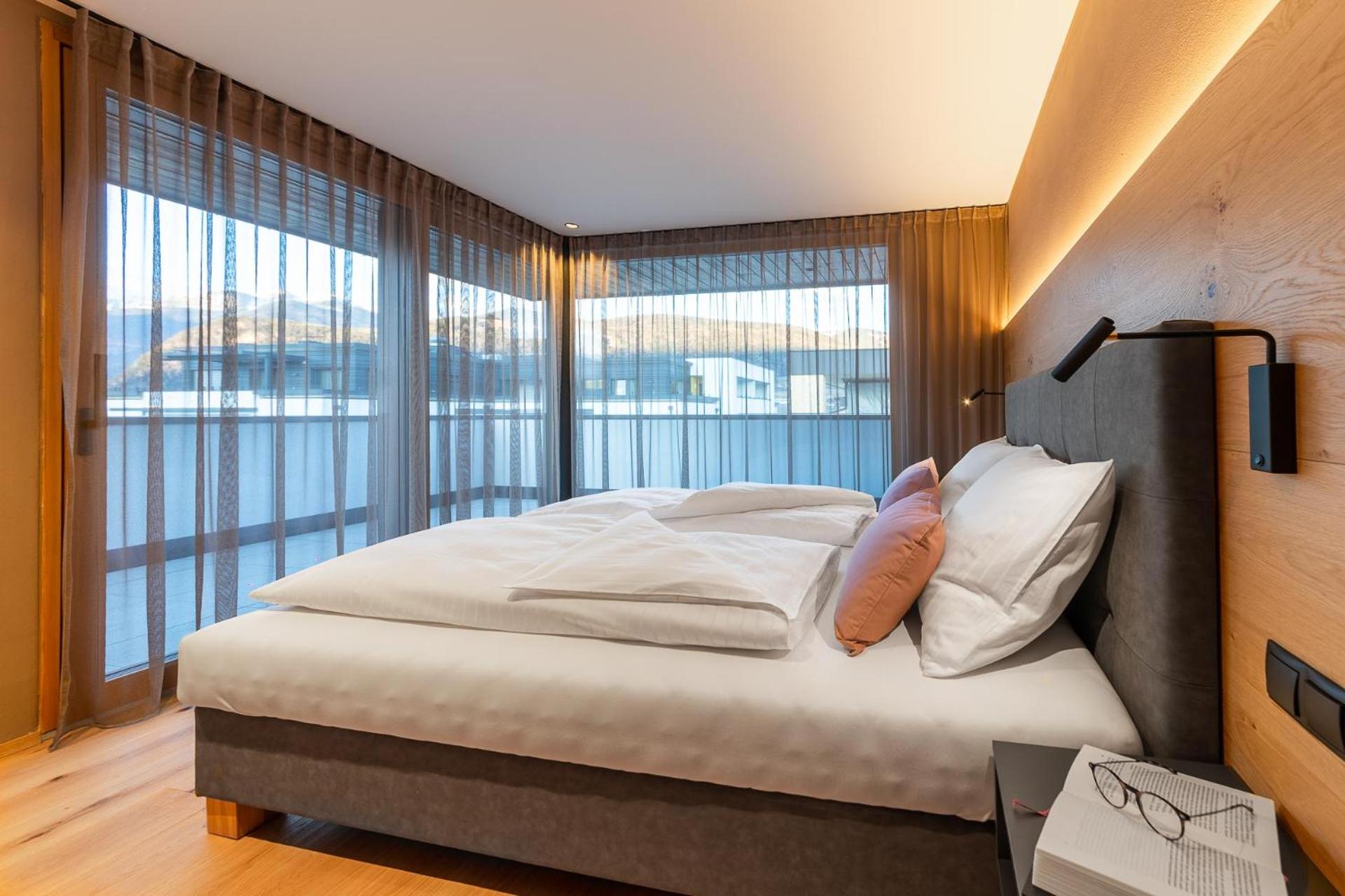 Penthouse Apartment photo 2