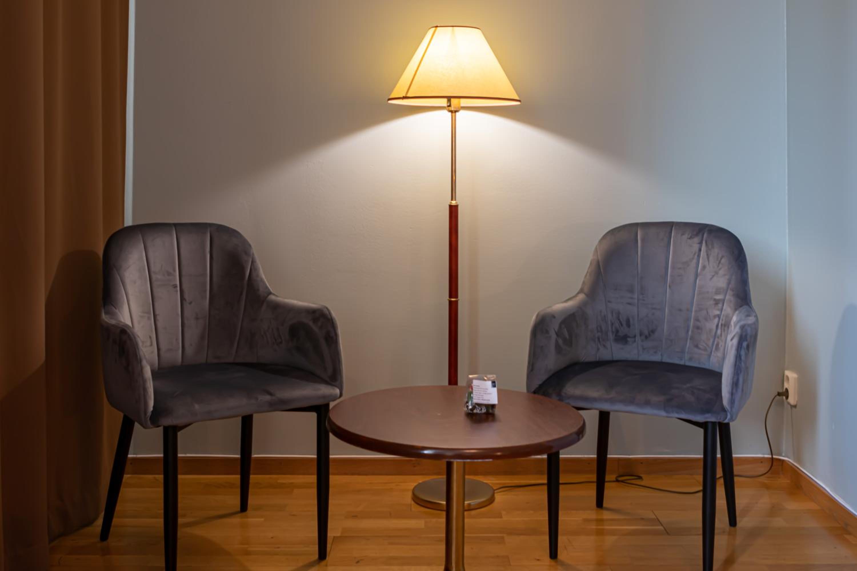 Standard Twin Room - Photo 2