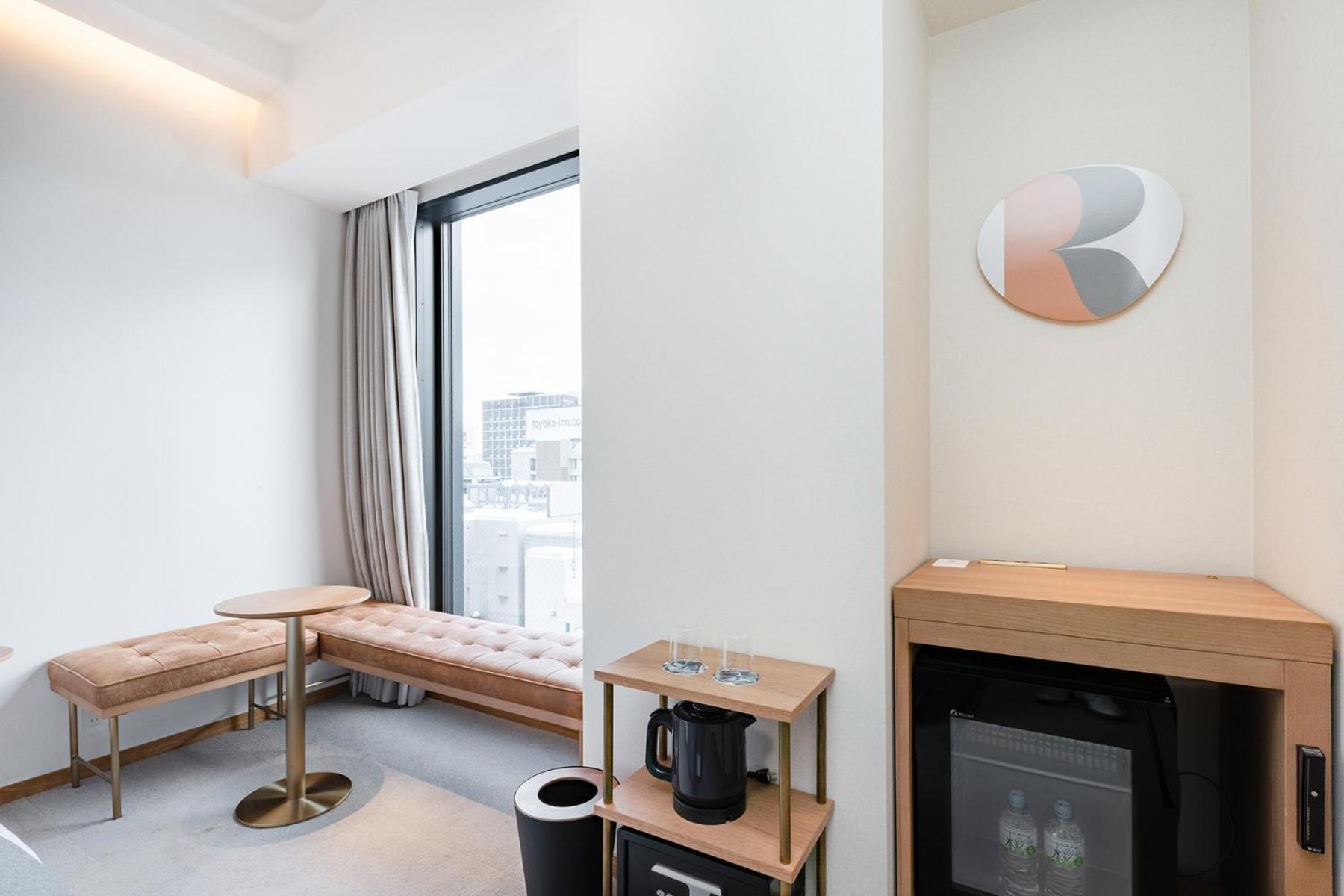 Superior Queen Room with City View - Photo 4