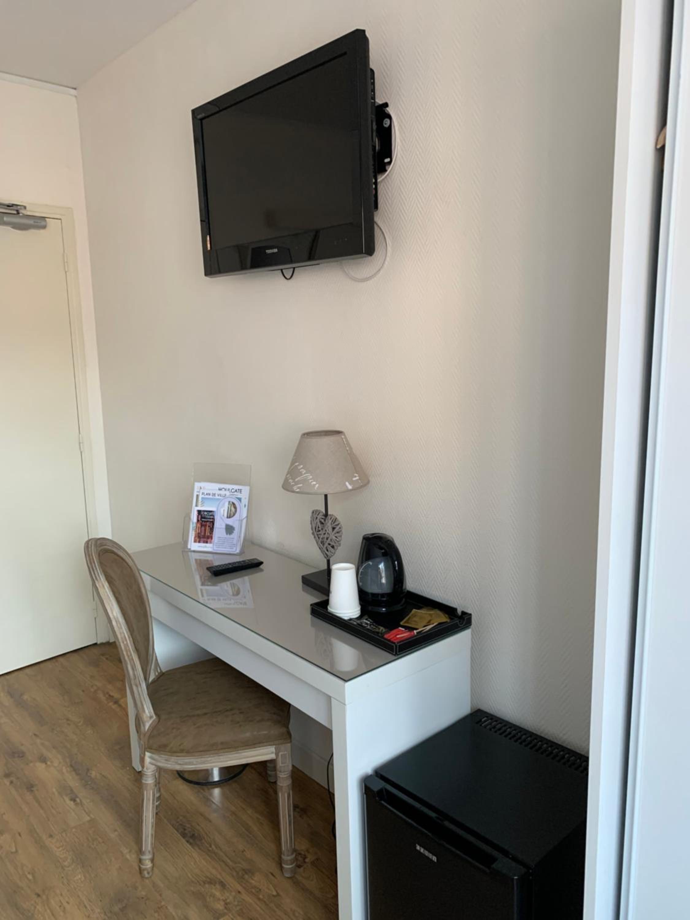 Triple Room with Sea View - Photo 4