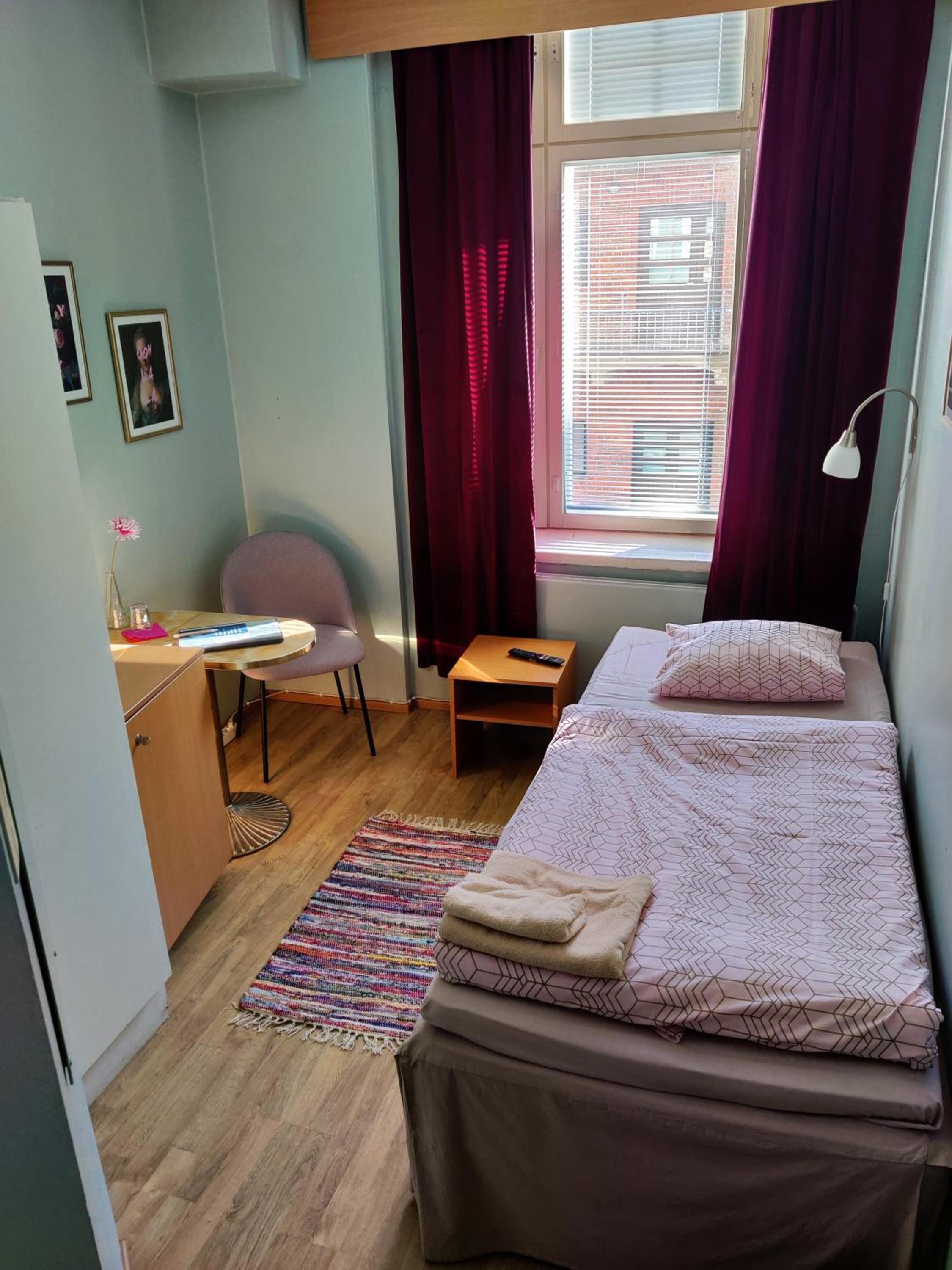 Standard Single Room