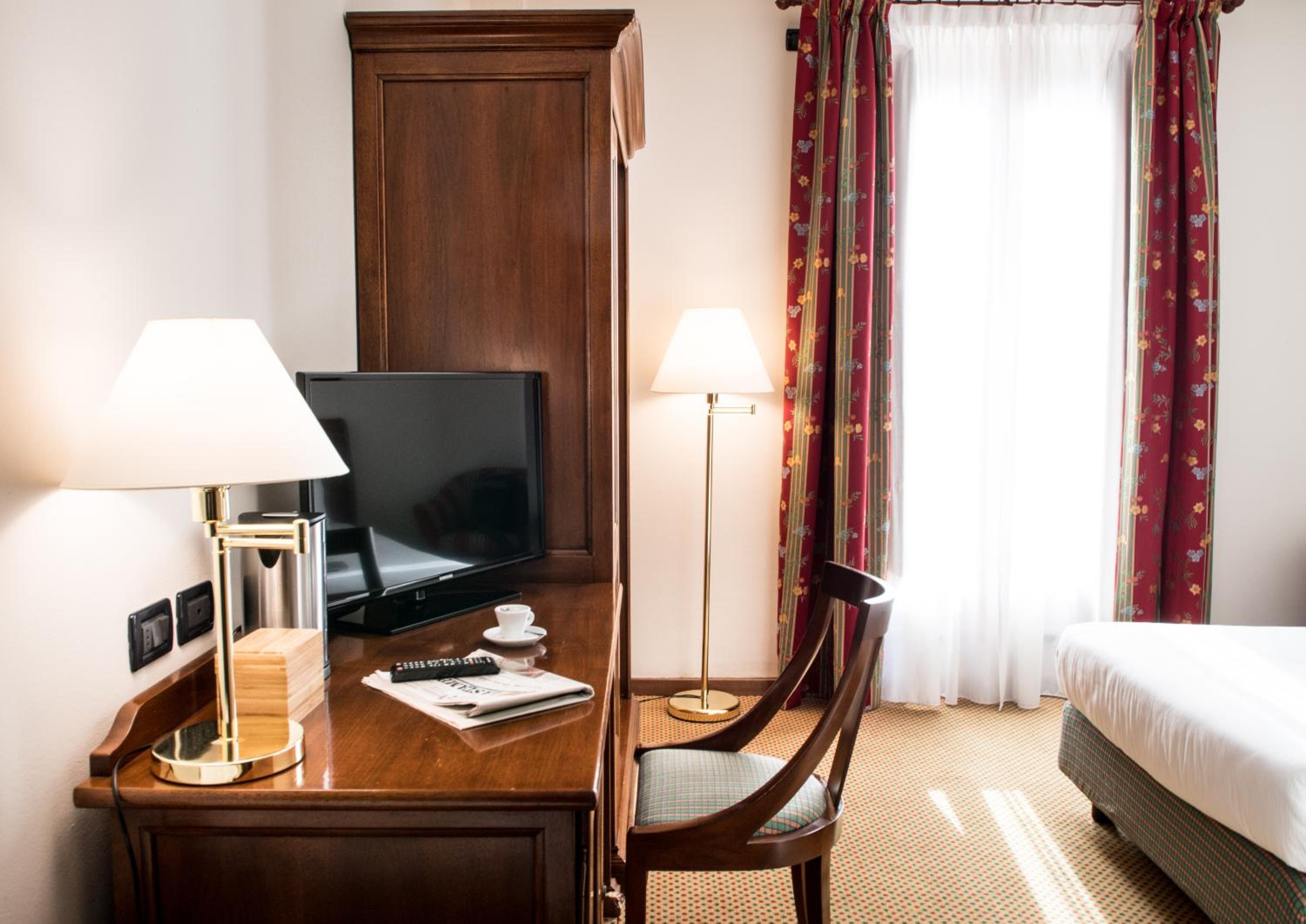 Single Room photo 3