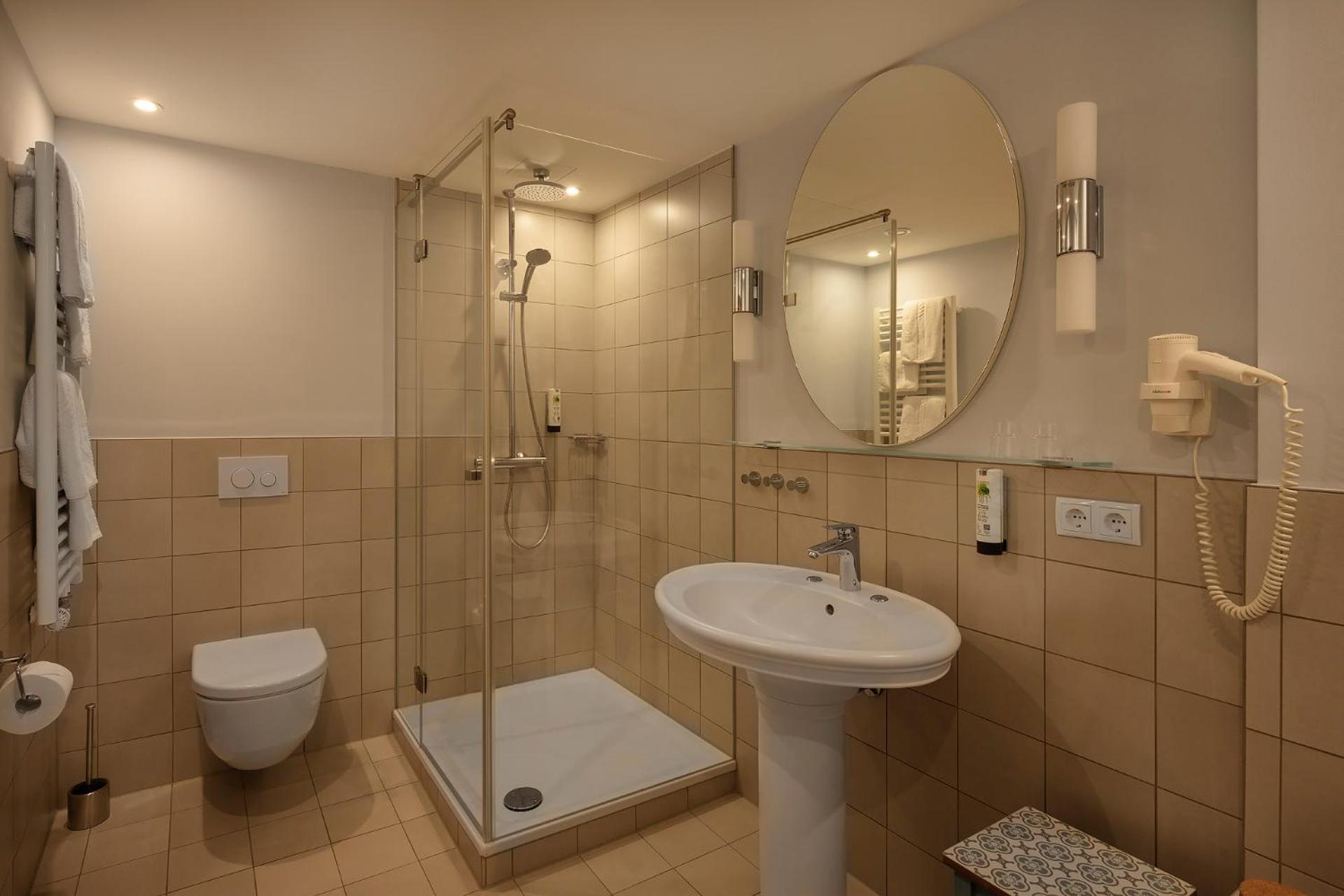 Junior Suite - Photo 6