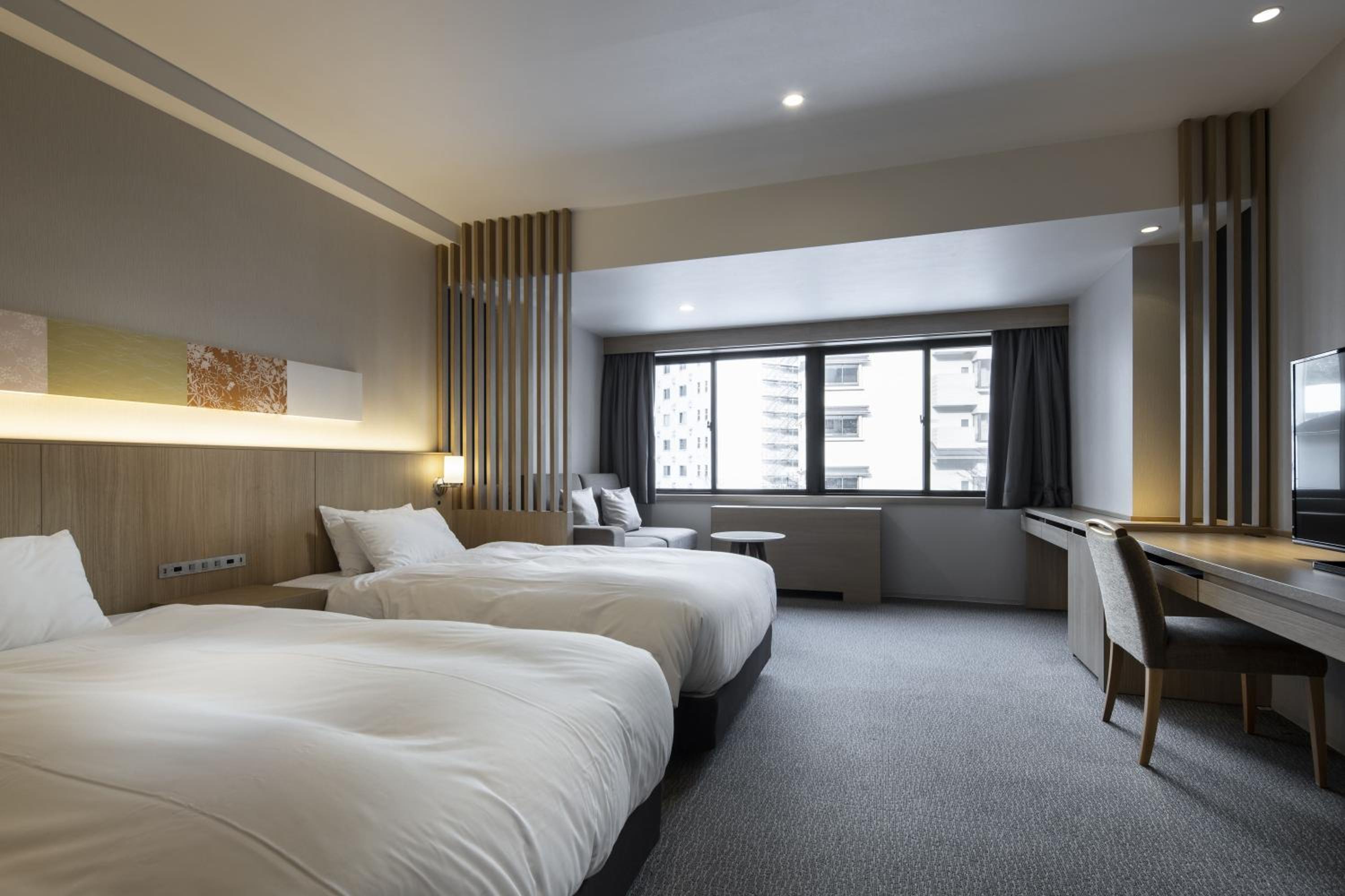 Superior Twin Room-East BLD - Photo 6