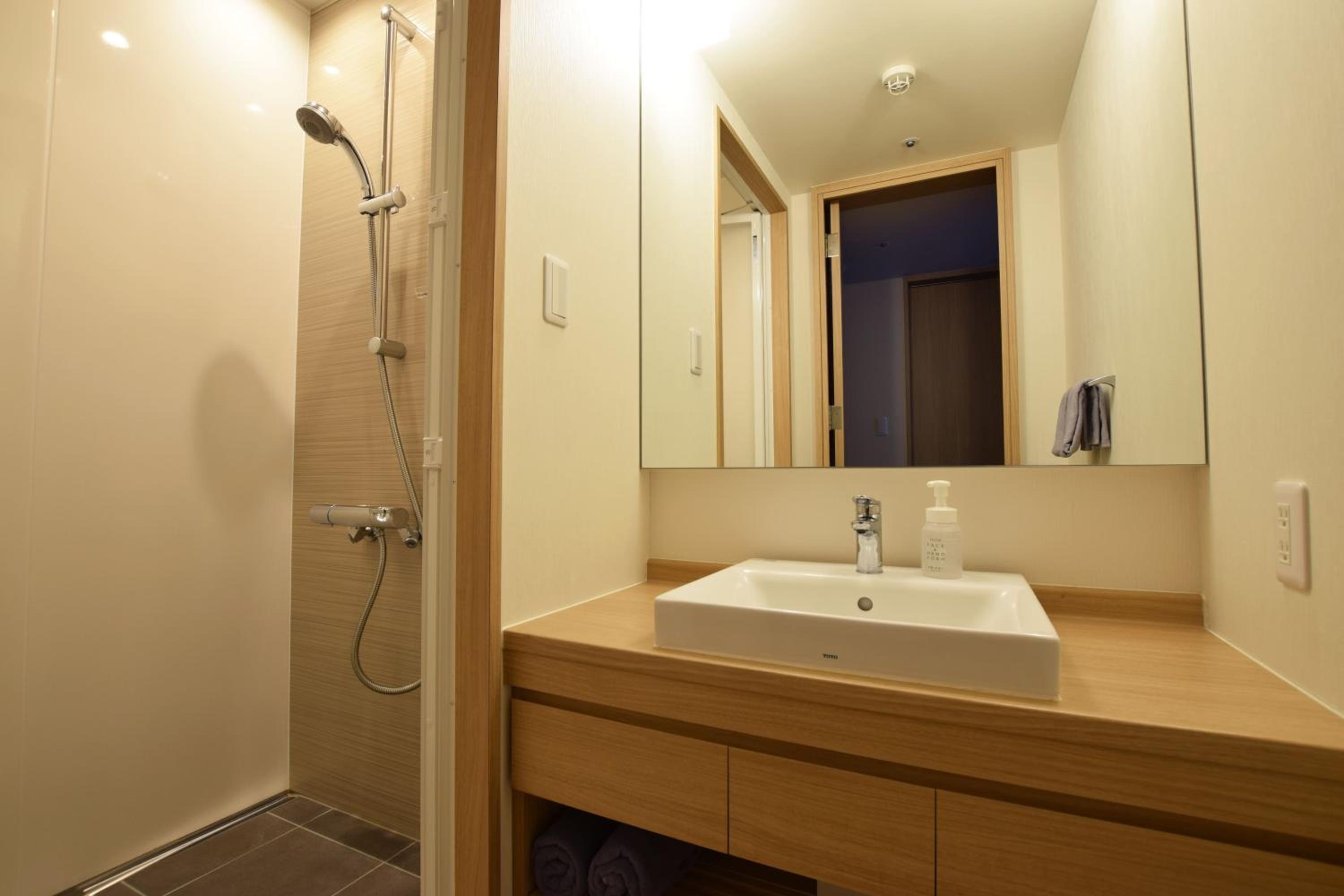 Superior Japanese-Style Room-East BLD - Photo 3