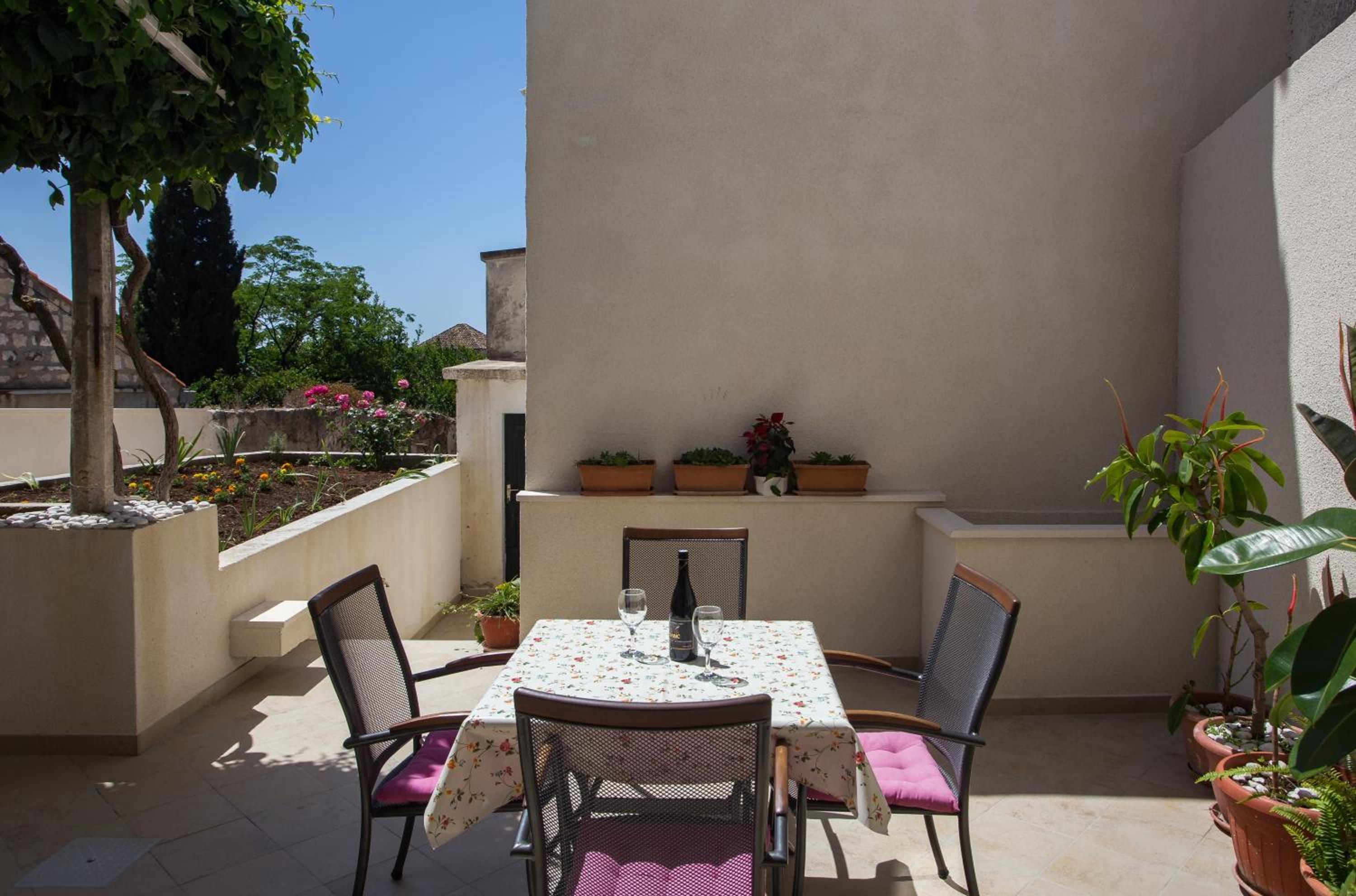 Duplex One-Bedroom Apartment With Sea View photo 2
