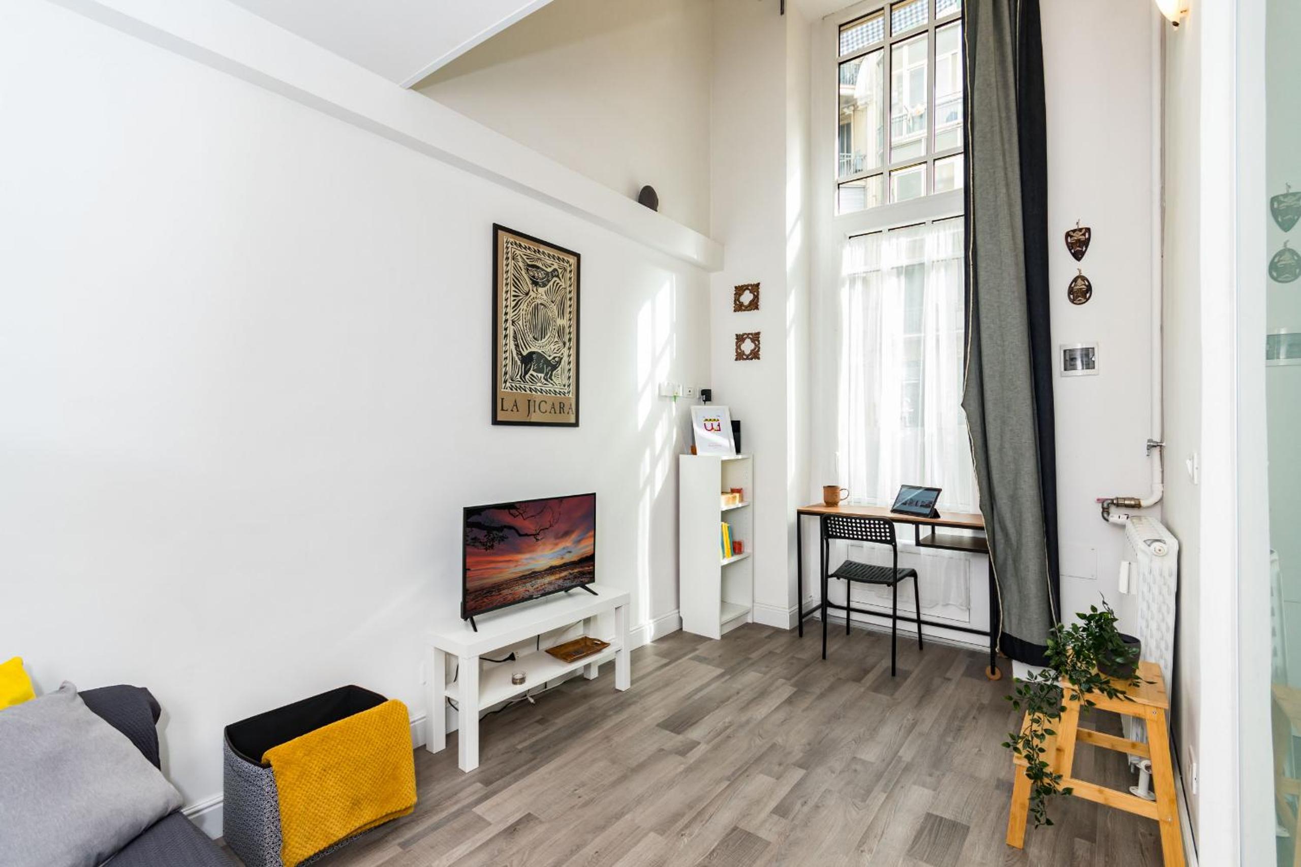 Apartment - Photo 12