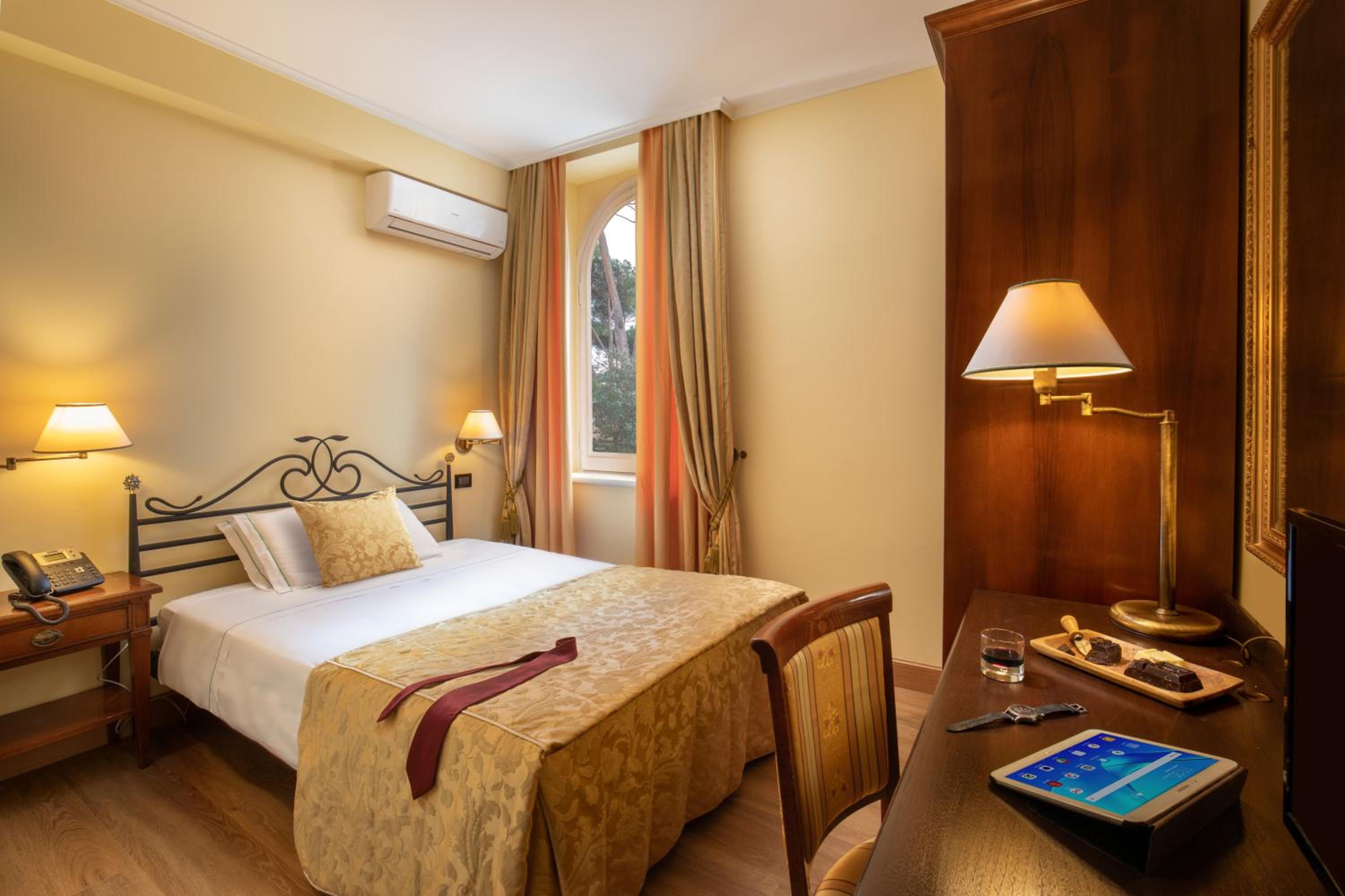 Comfort Single Room
