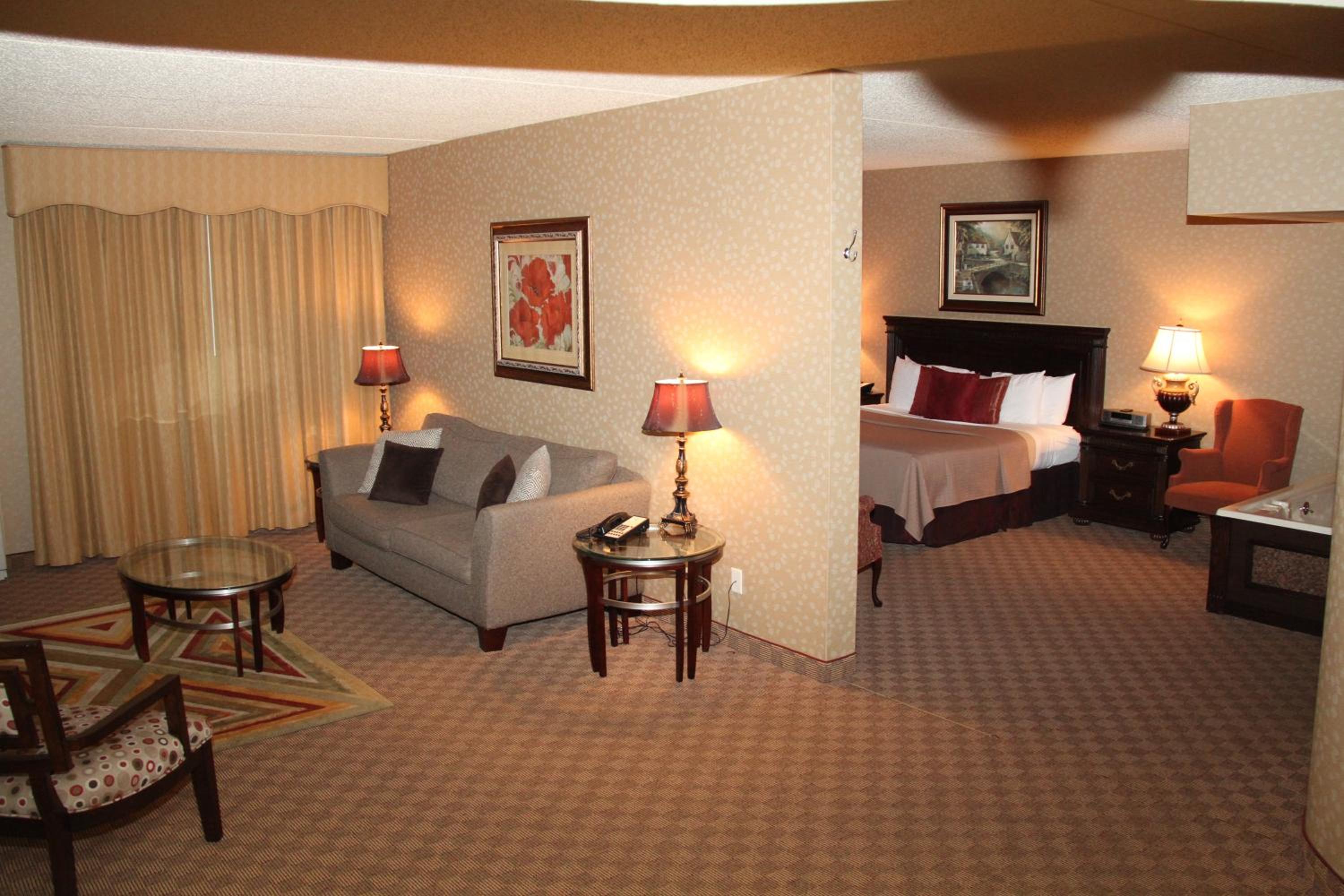 Royal Suite photo 1