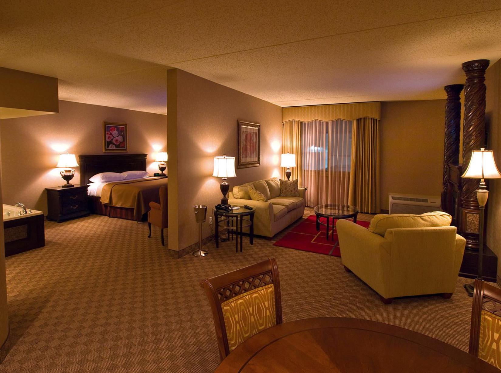 Royal Suite photo 3