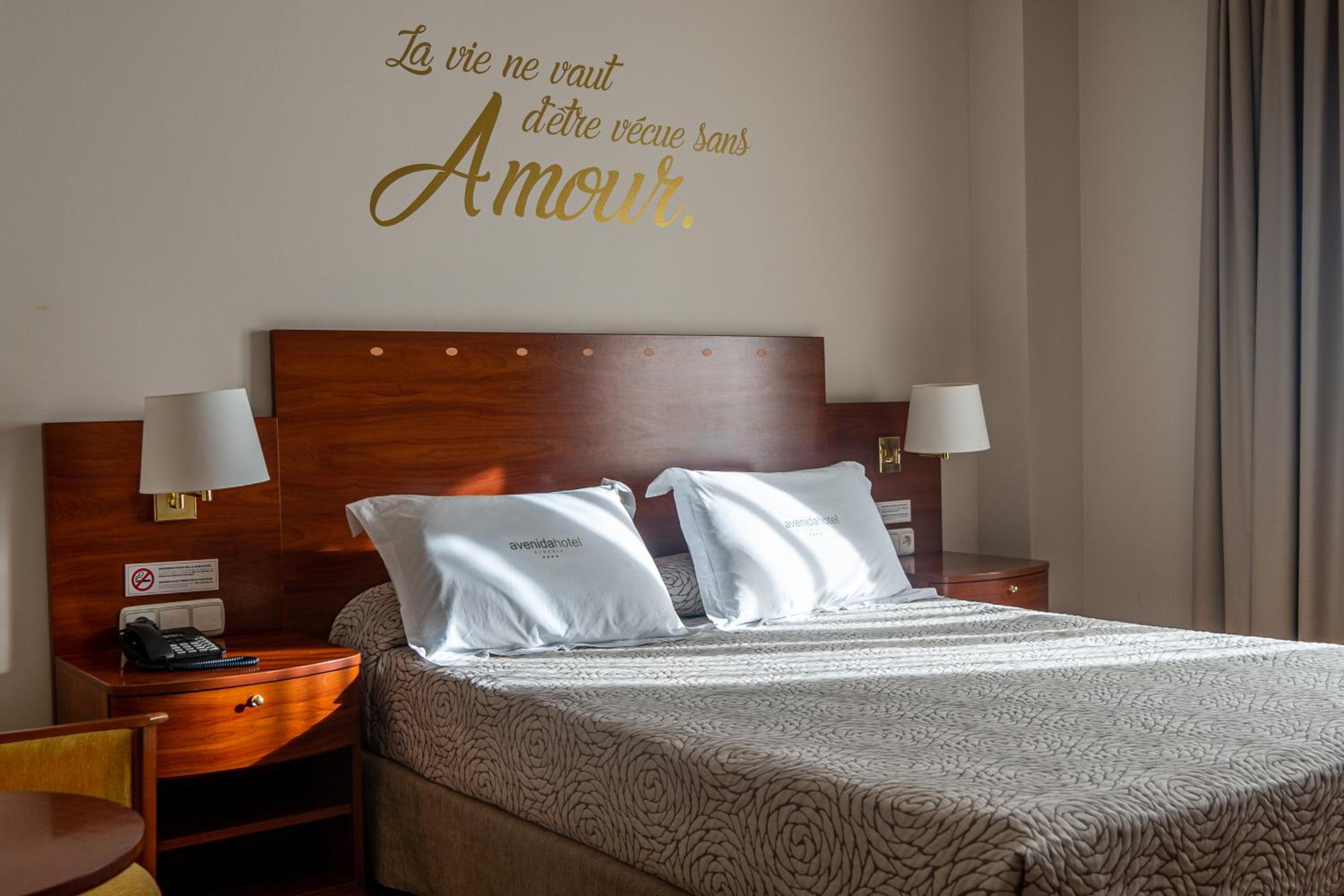 Double or Twin Room - Photo 1