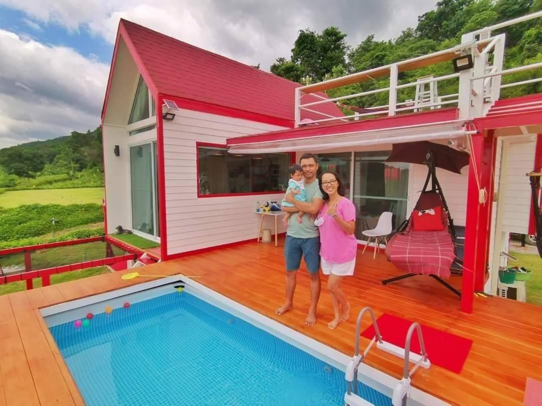 Two-Bedroom House - Photo 10