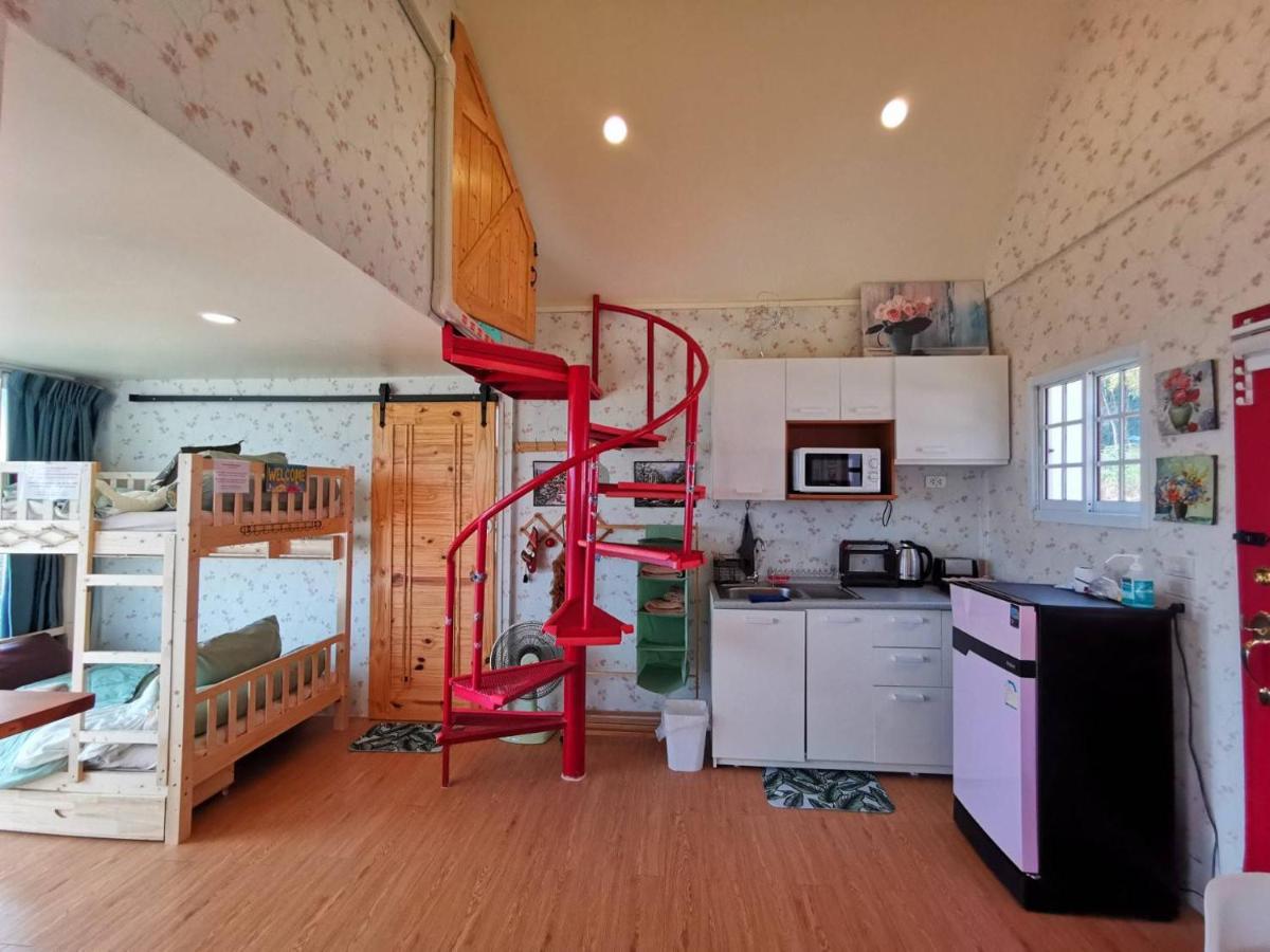 Two-Bedroom House - Photo 51
