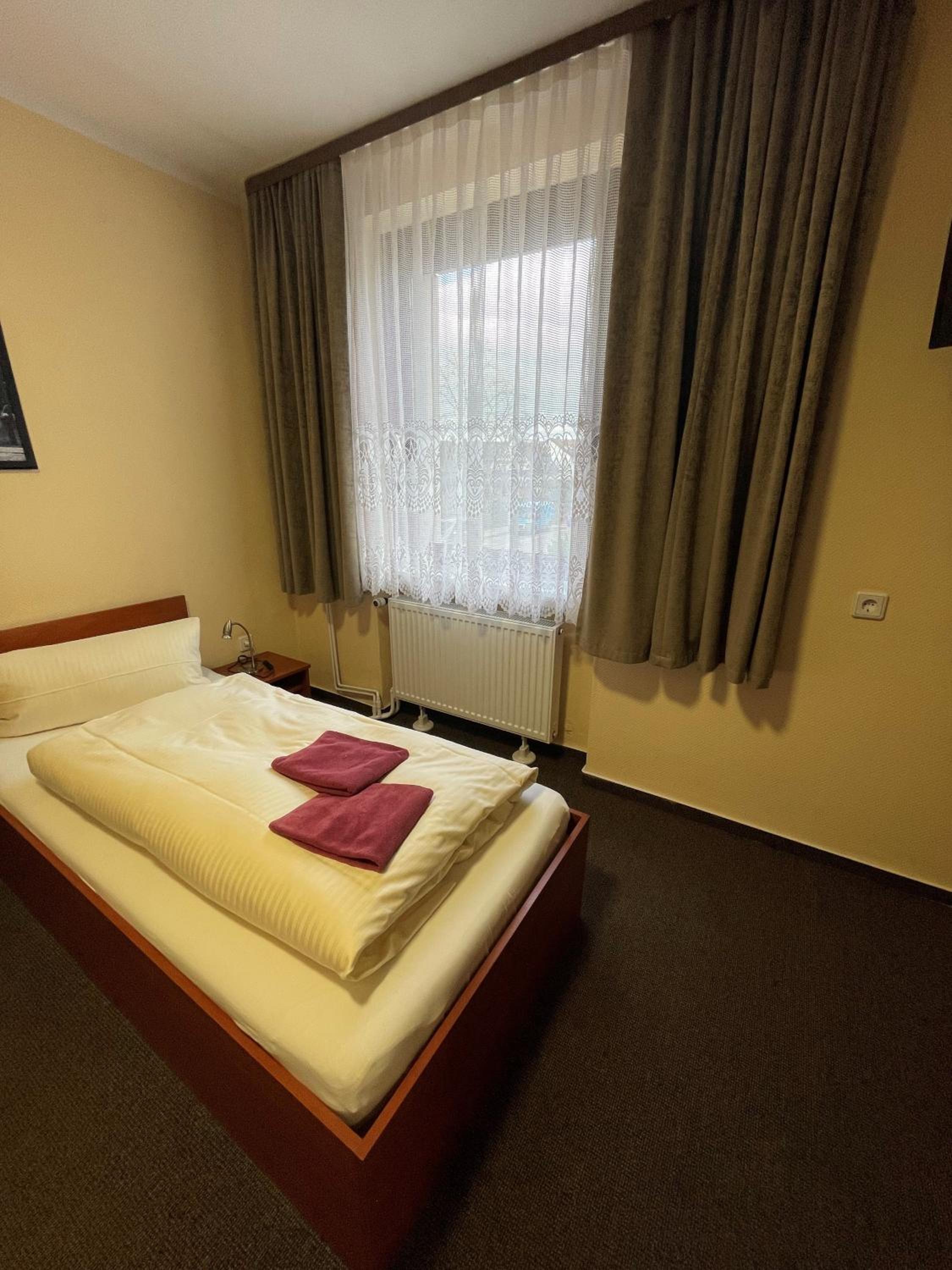 Single Room photo 1