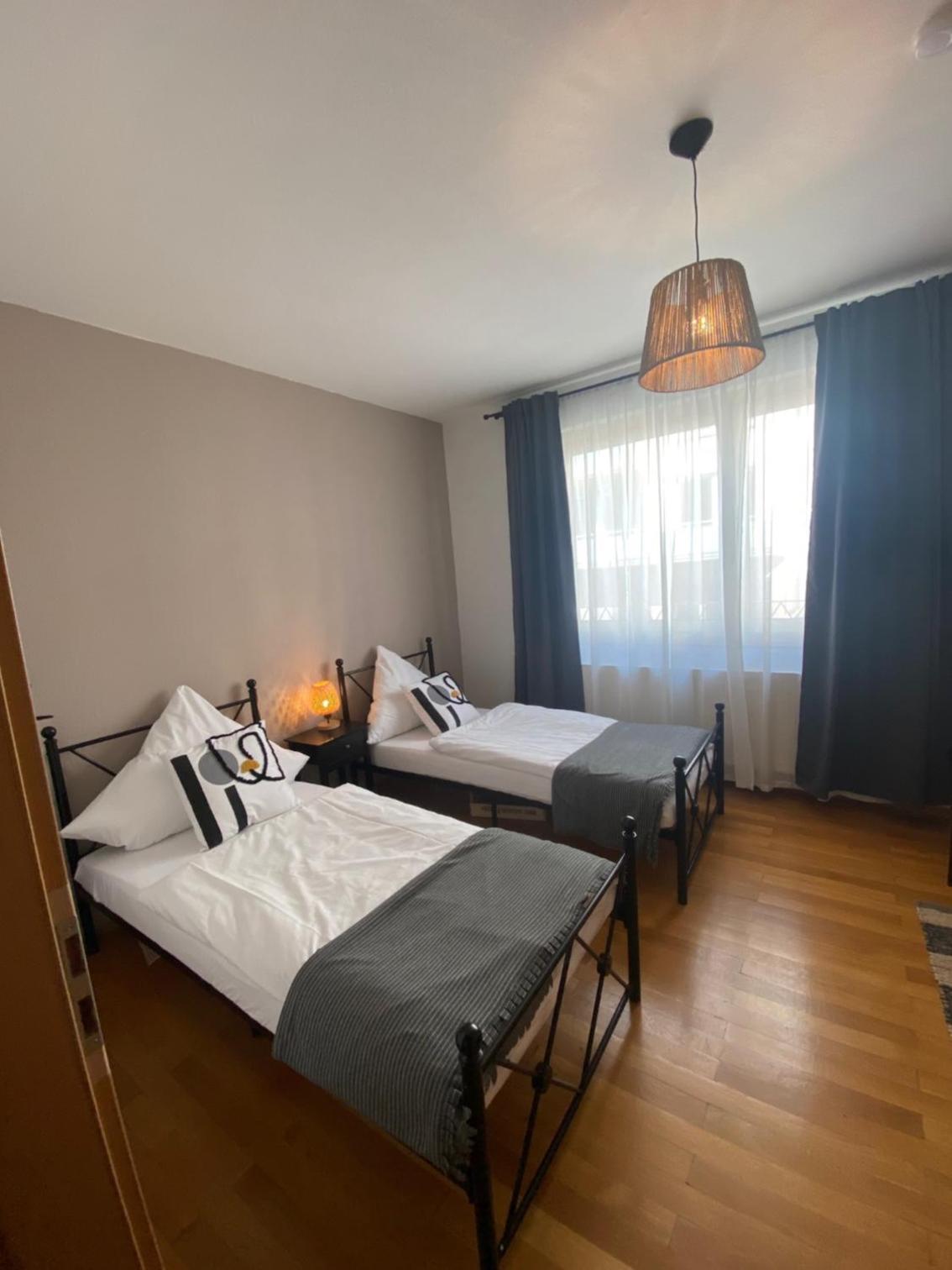 Two-Bedroom Apartment - Photo 8