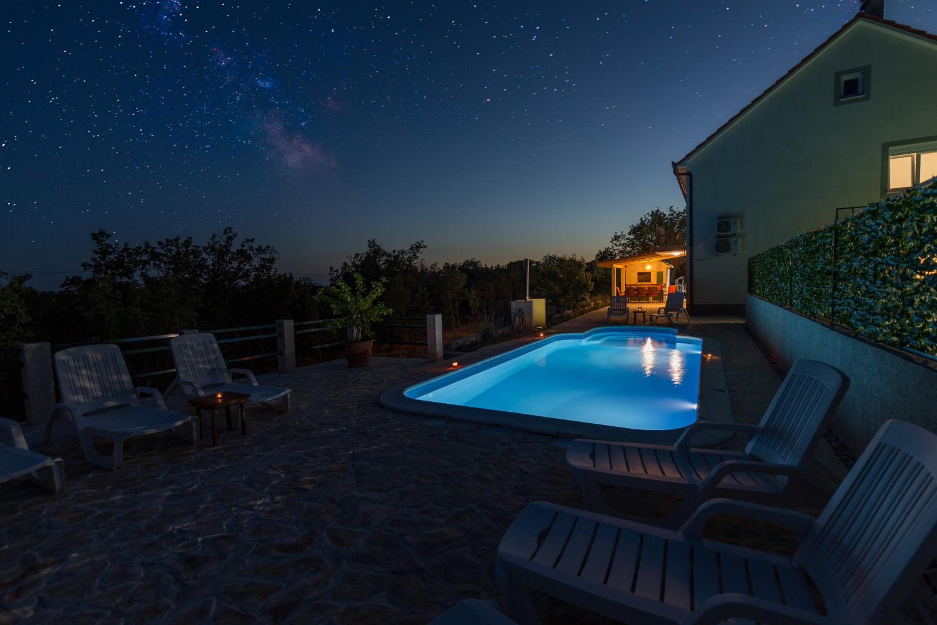 Four Bedroom Villa  photo 2