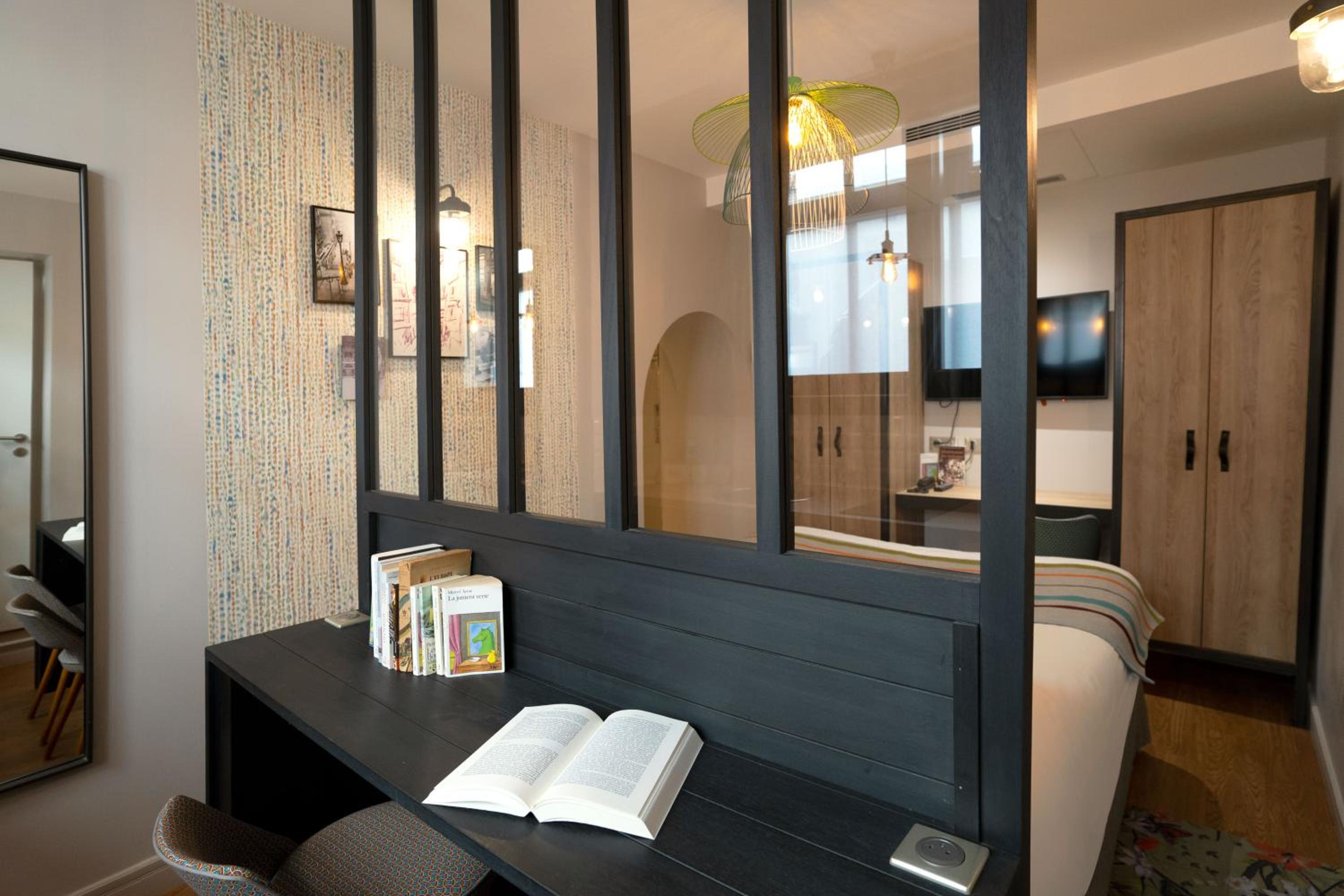 Studio with Kitchenette