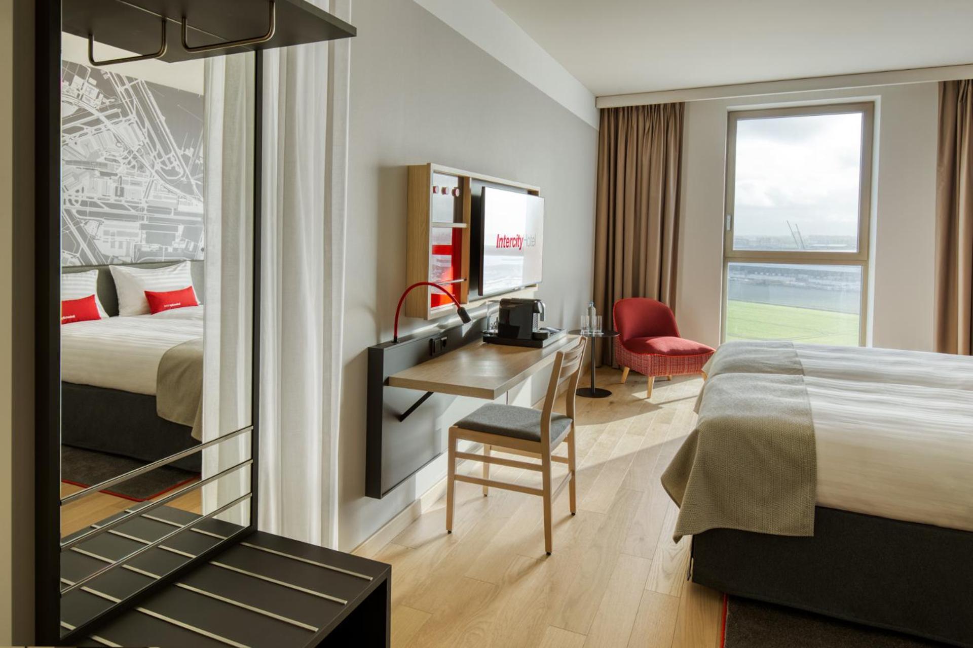 Superior Twin Room - Photo 2