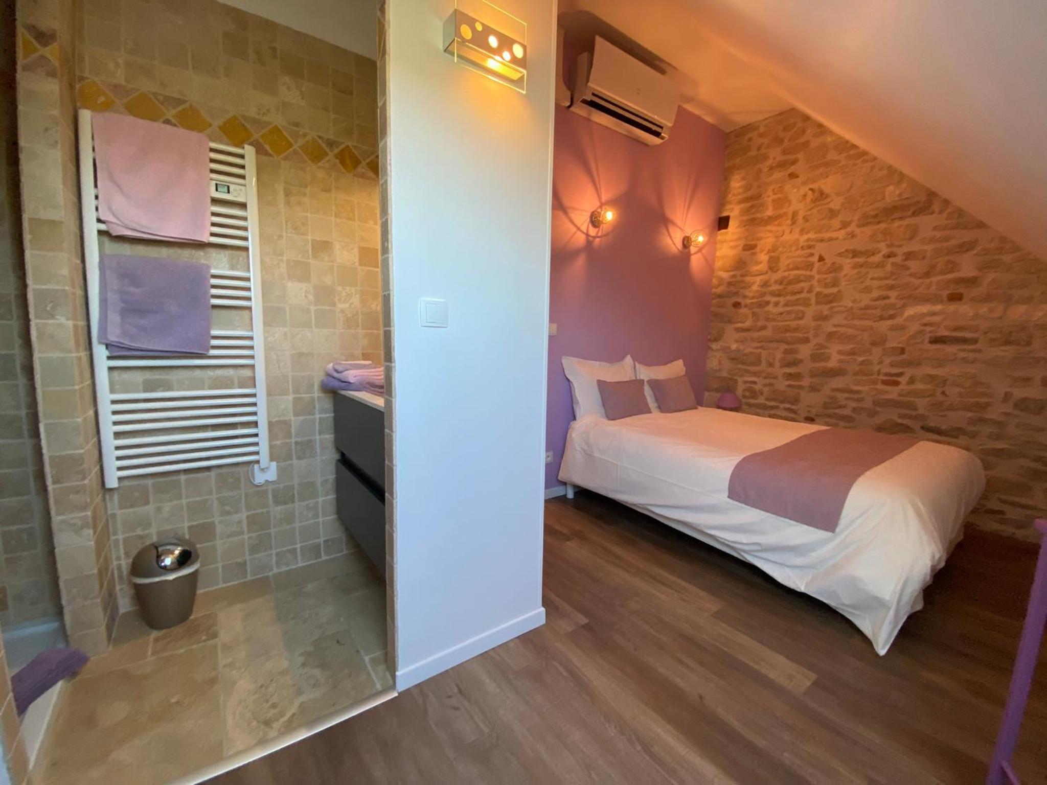 Double Room - Photo 3