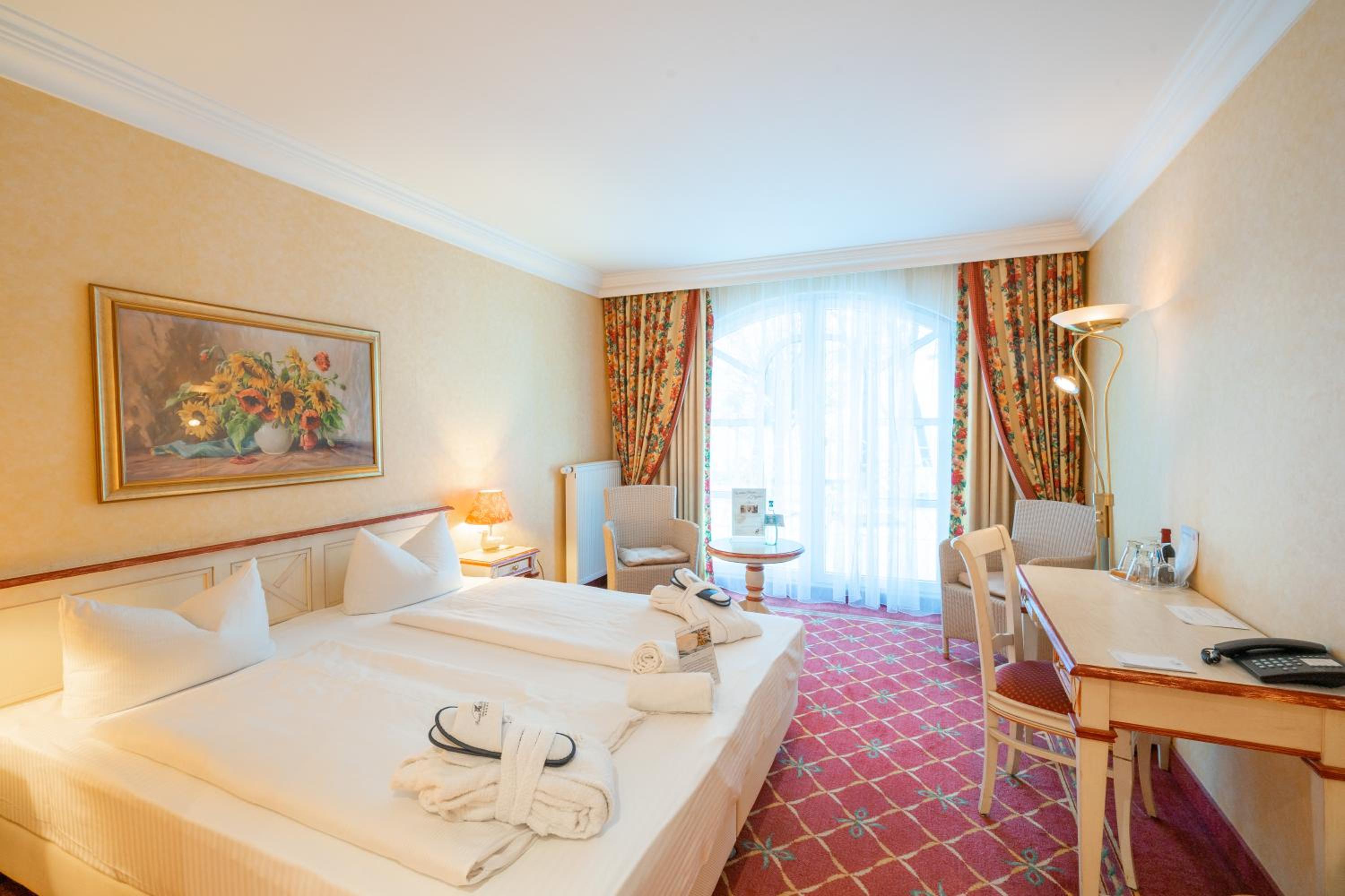 Double Room with Balcony and Sea View