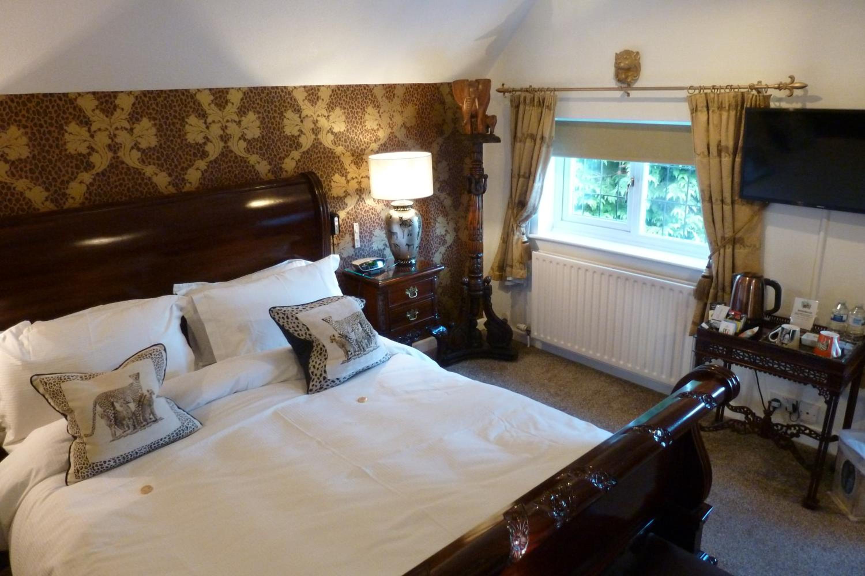 Deluxe King Room photo 2
