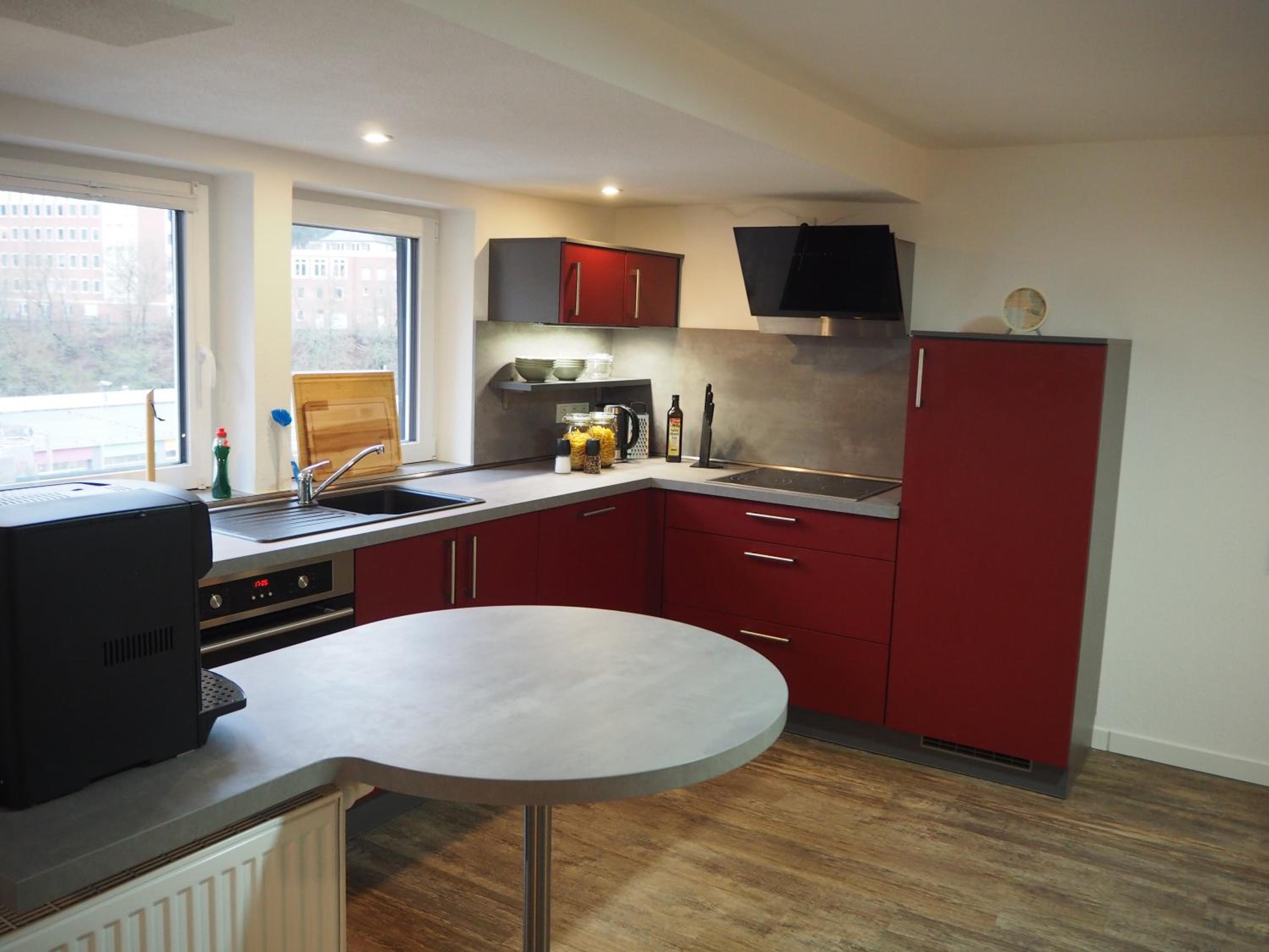 One-Bedroom Apartment - Photo 11