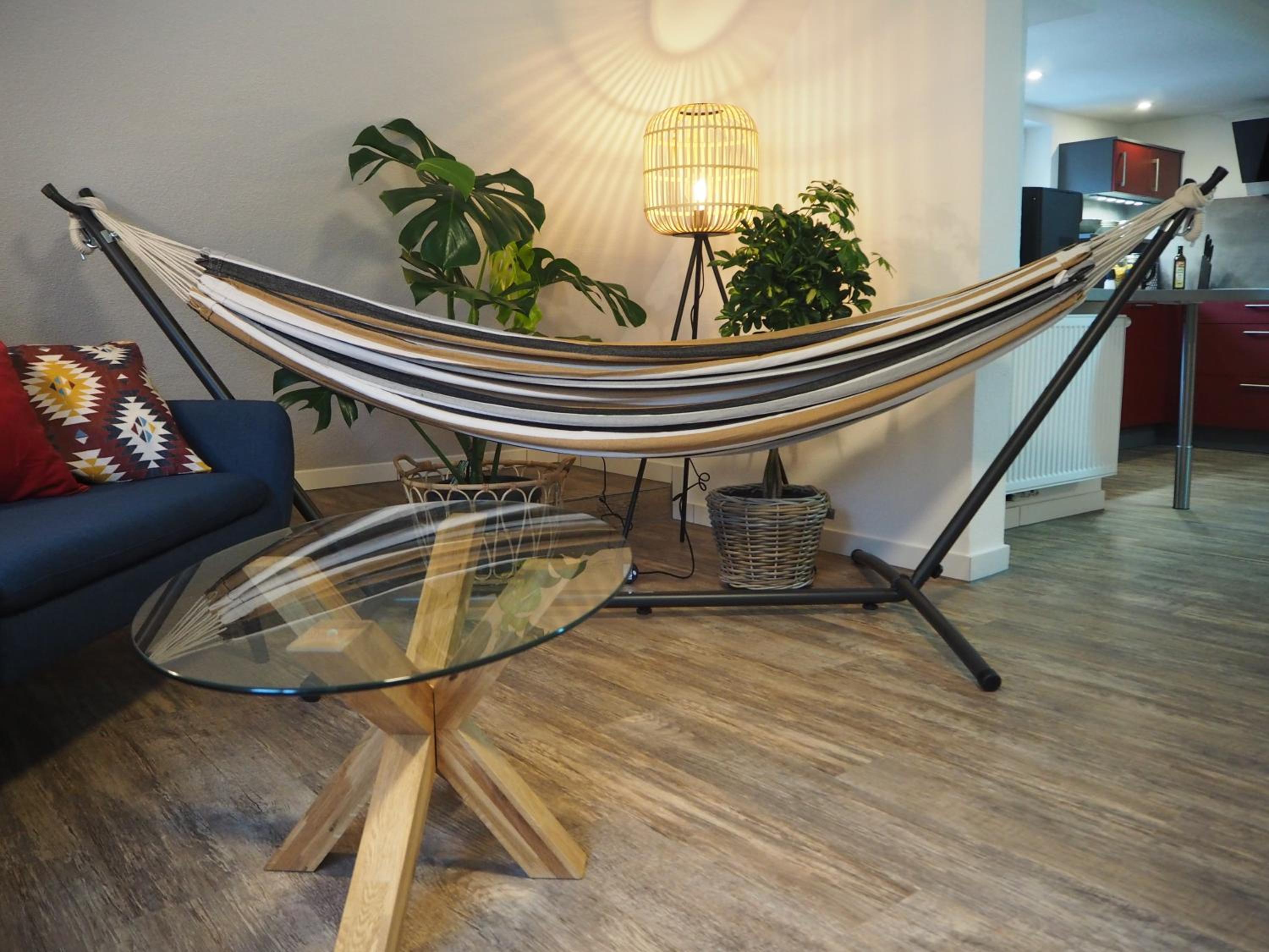 One-Bedroom Apartment - Photo 6