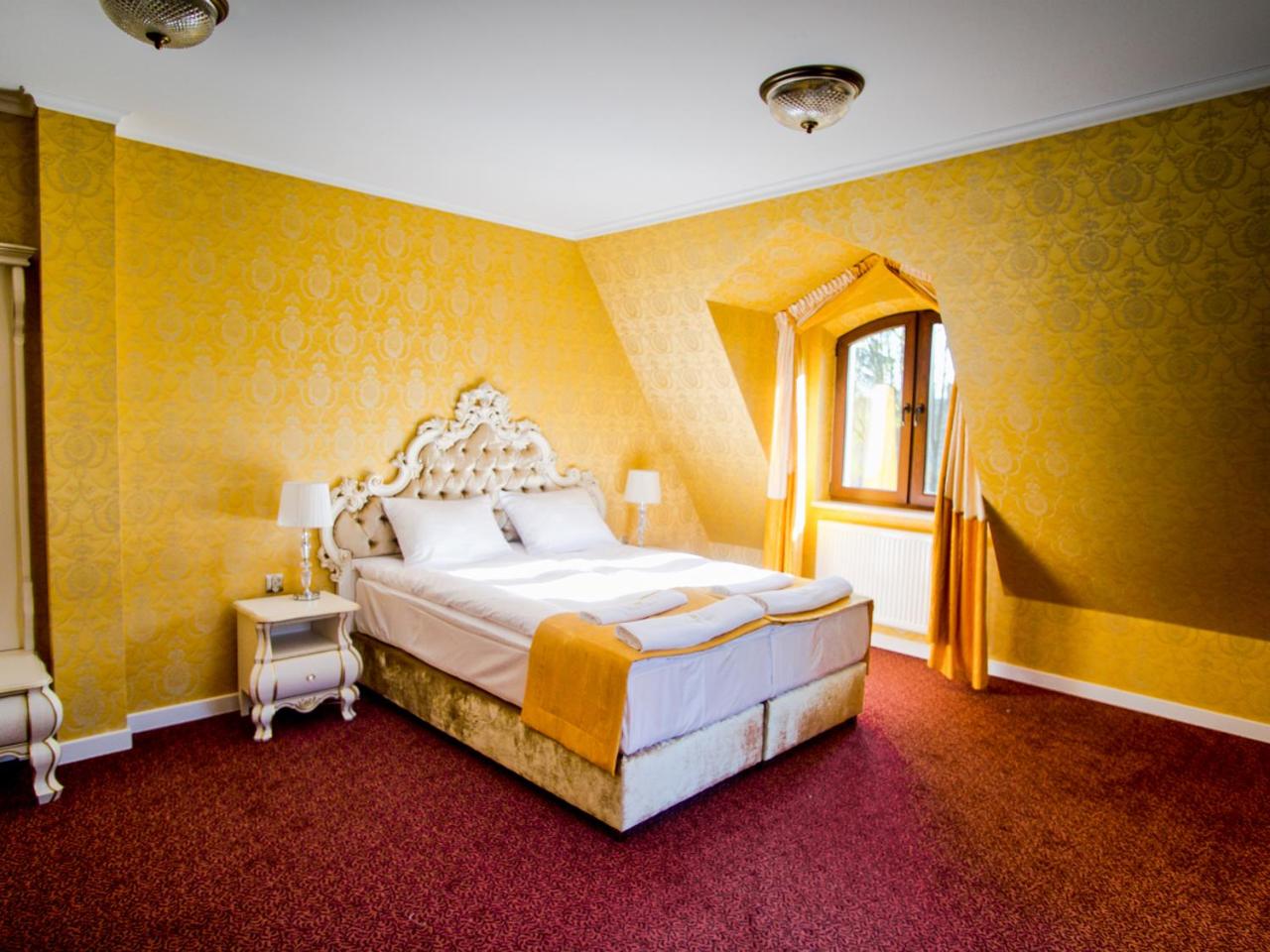 Deluxe Triple Room - Photo 1