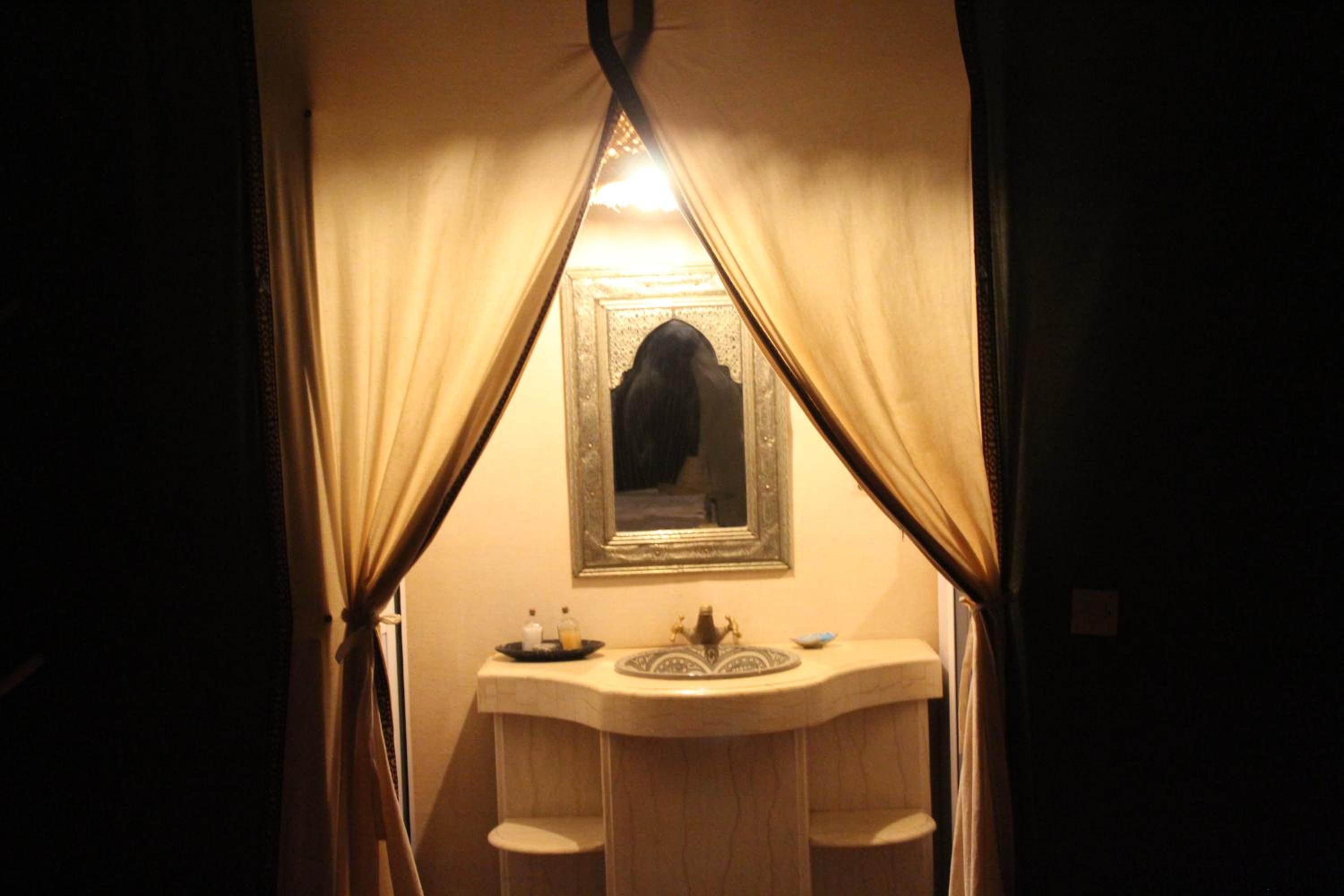 Deluxe Triple Room - Photo 5