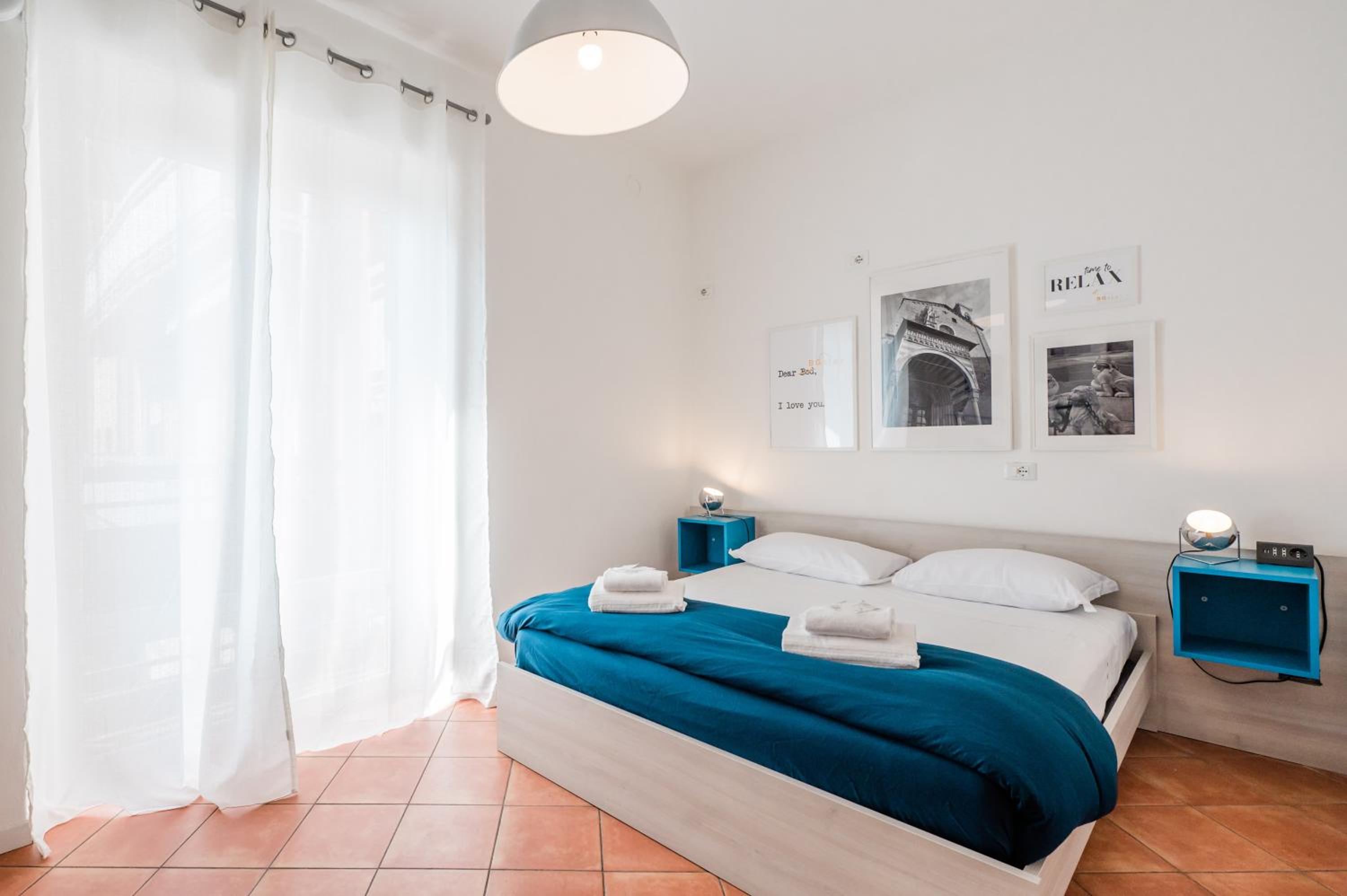 Double Room with Shared Bathroom photo 1