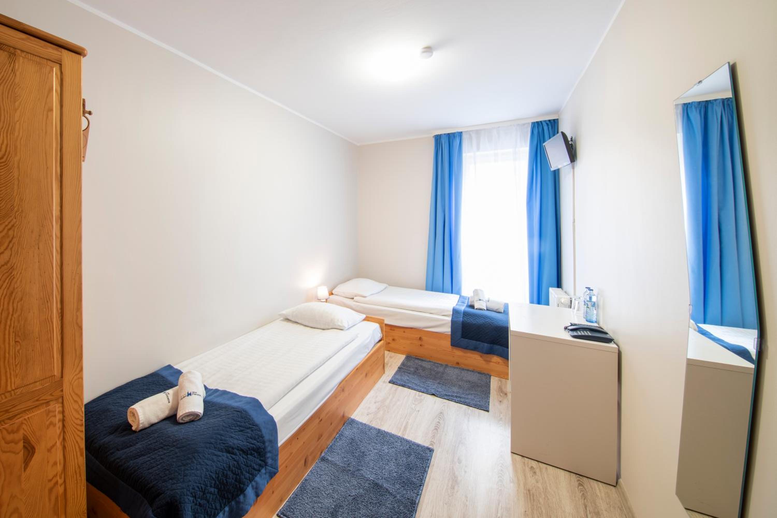 Double or Twin Room - Photo 2